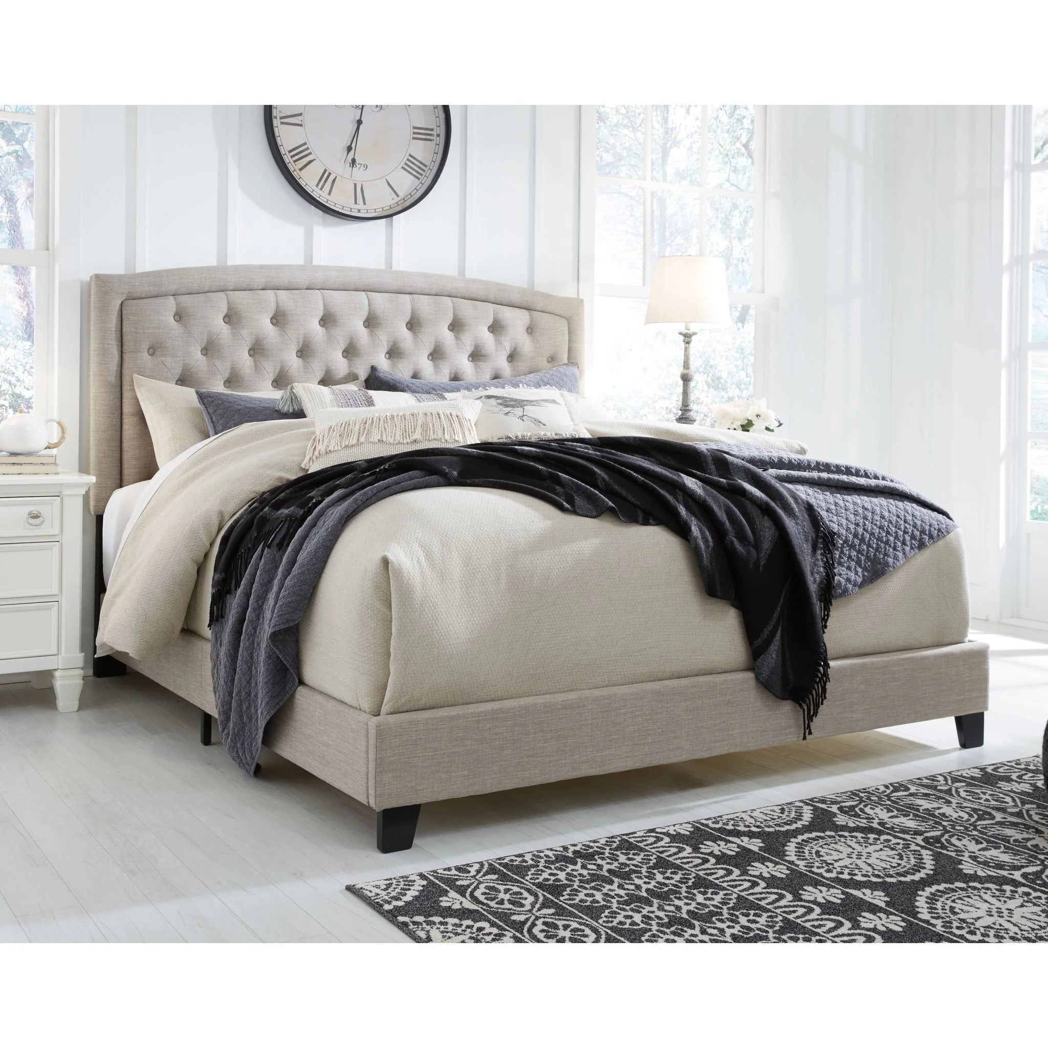 Jerary Upholstered Bed - Image 9