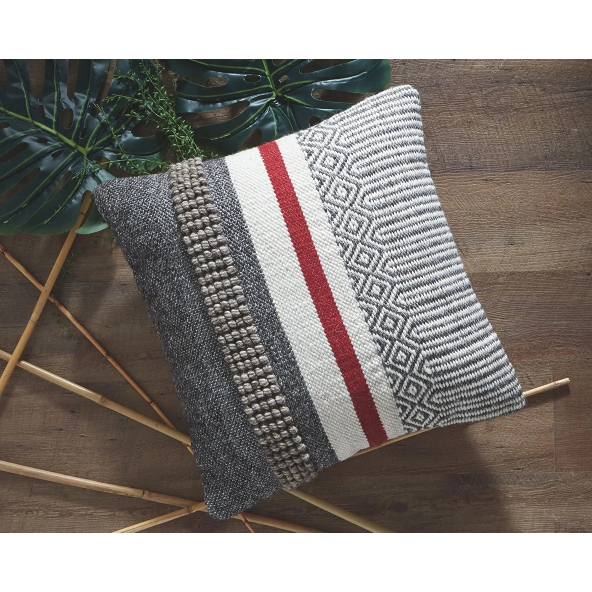 Jevin Pillow - Image 2