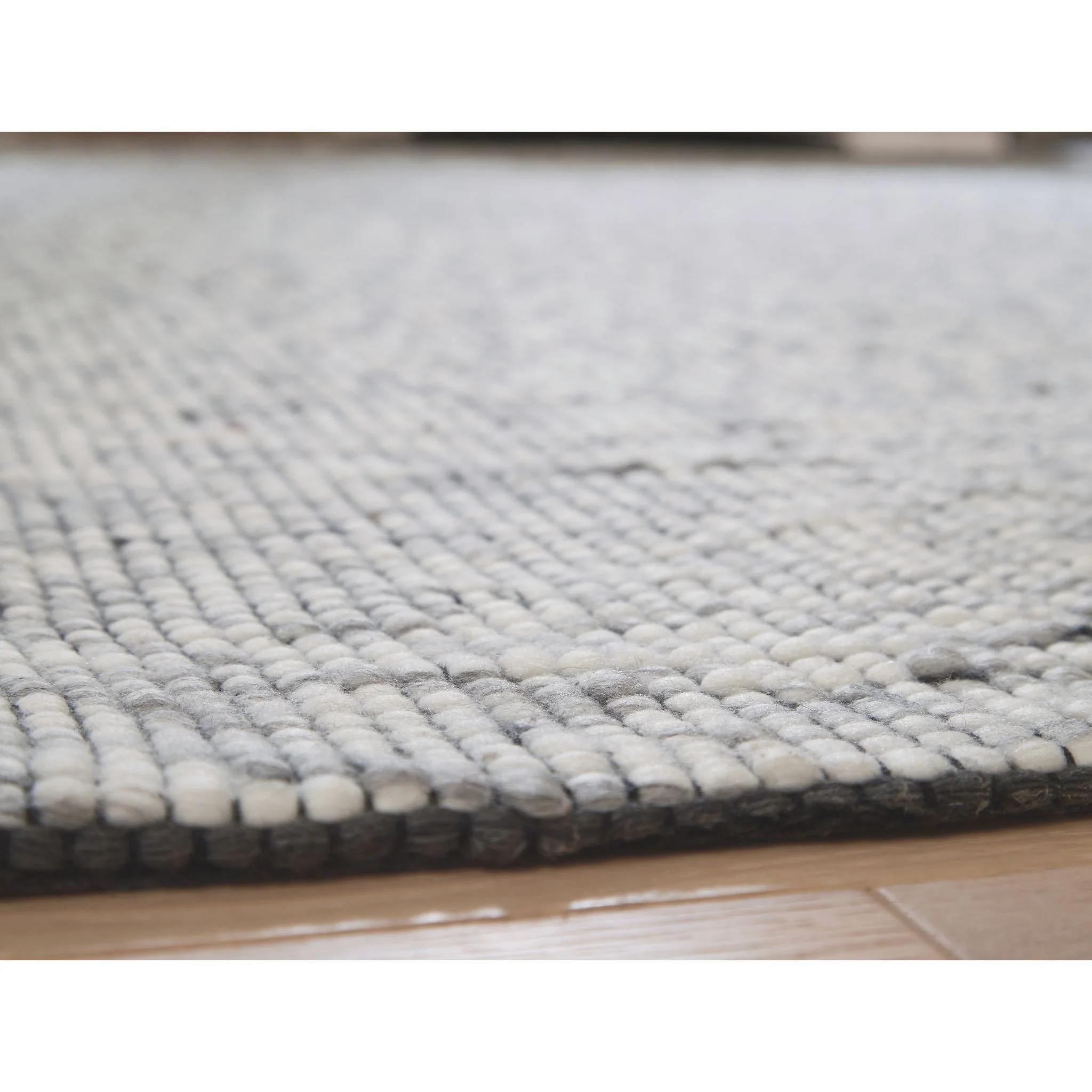 Jonalyn Area Rug - Image 3