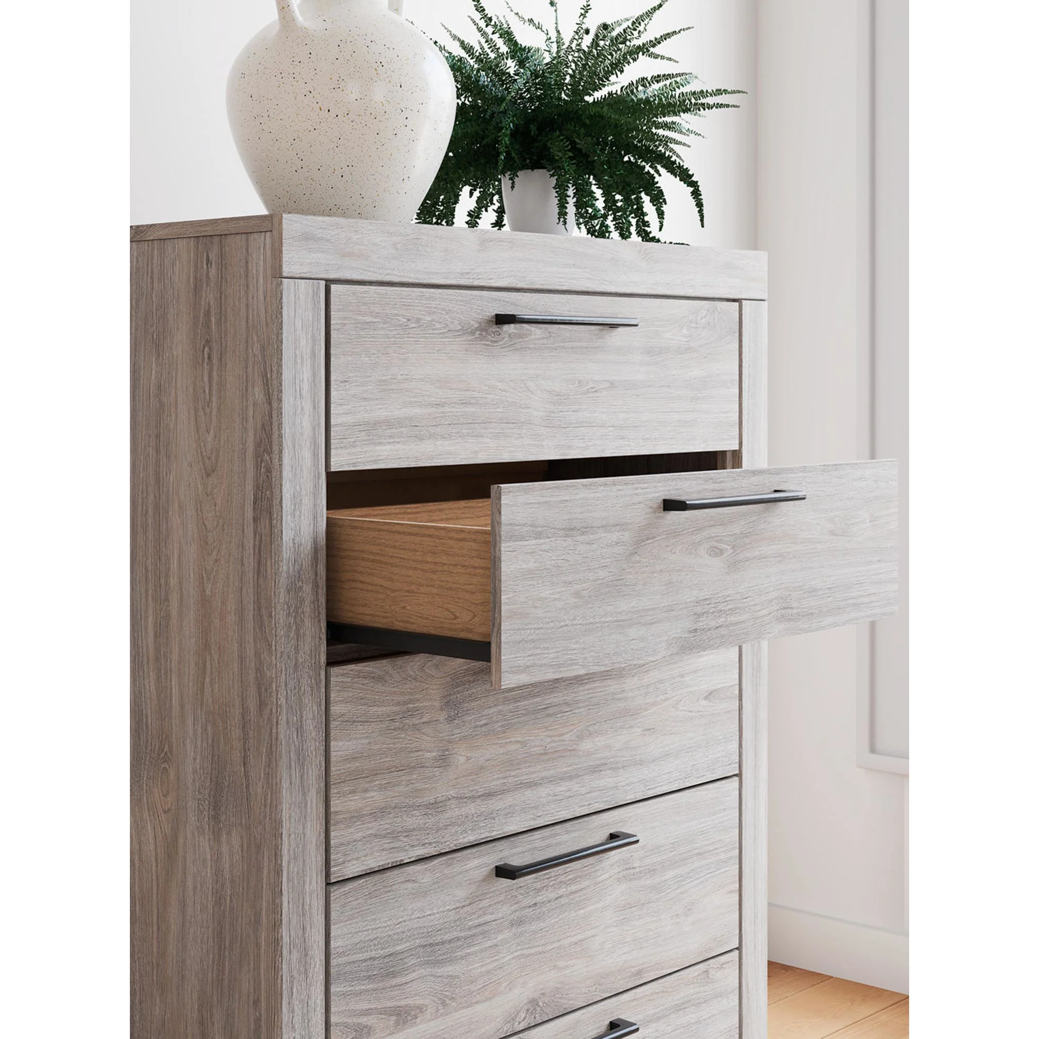 Jonnifer Chest - Image 6