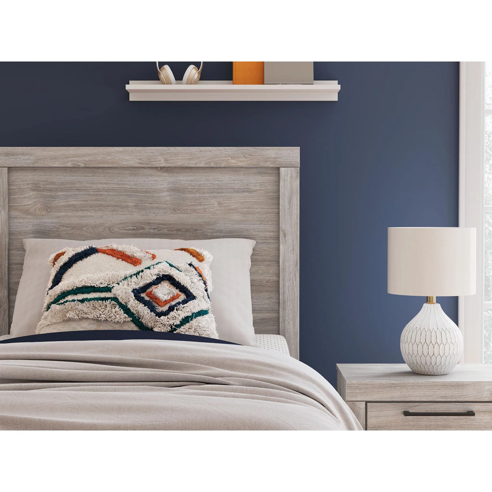 Jonnifer Twin Panel Bed - Image 5