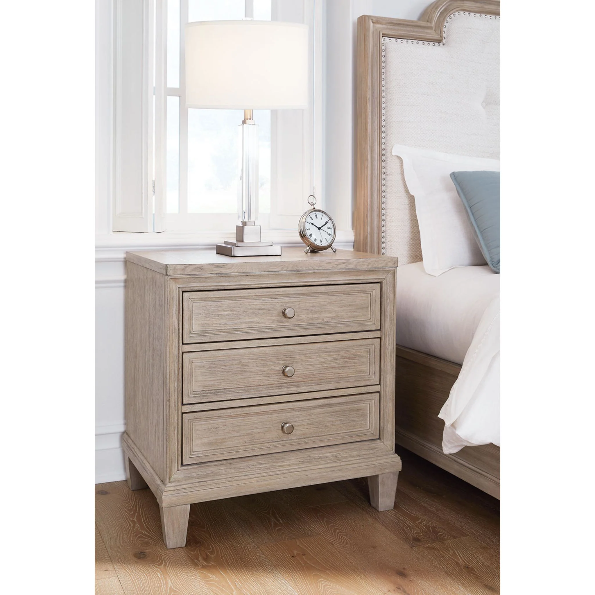 Jorlaina-Exclusive Nightstand - Image 3