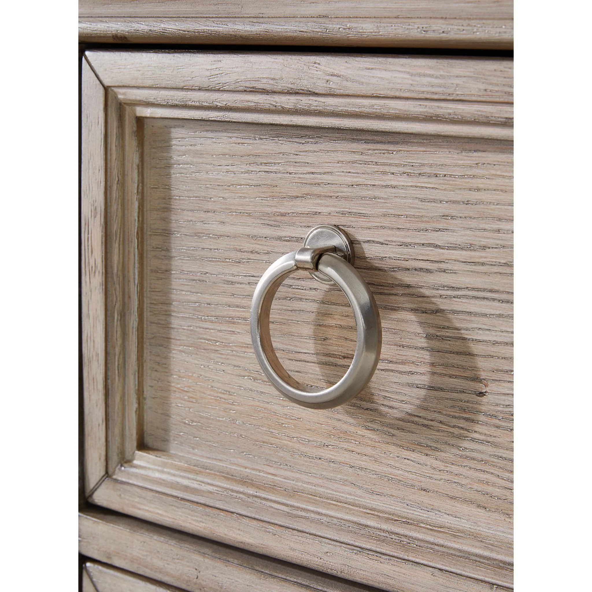 Jorlaina-Exclusive Dining Server - Image 5