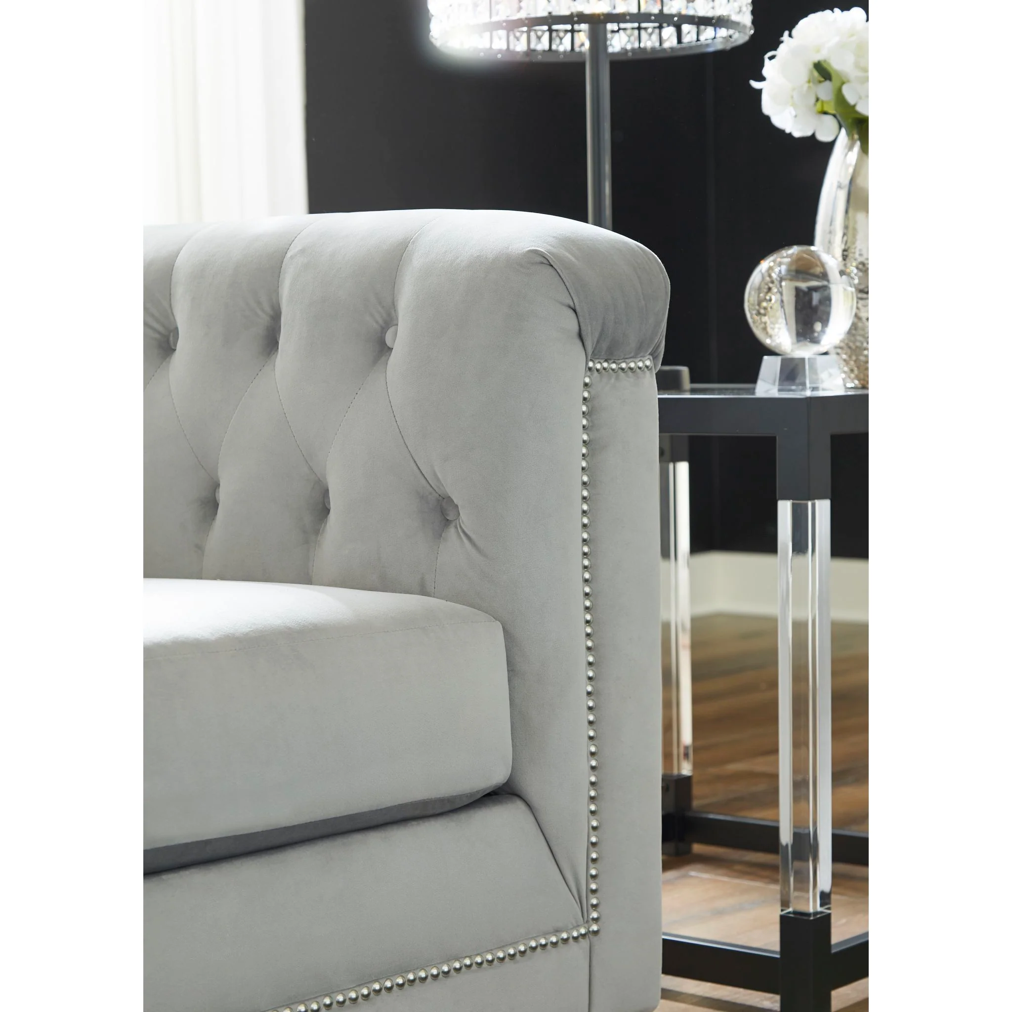 Josanna Loveseat - Image 6
