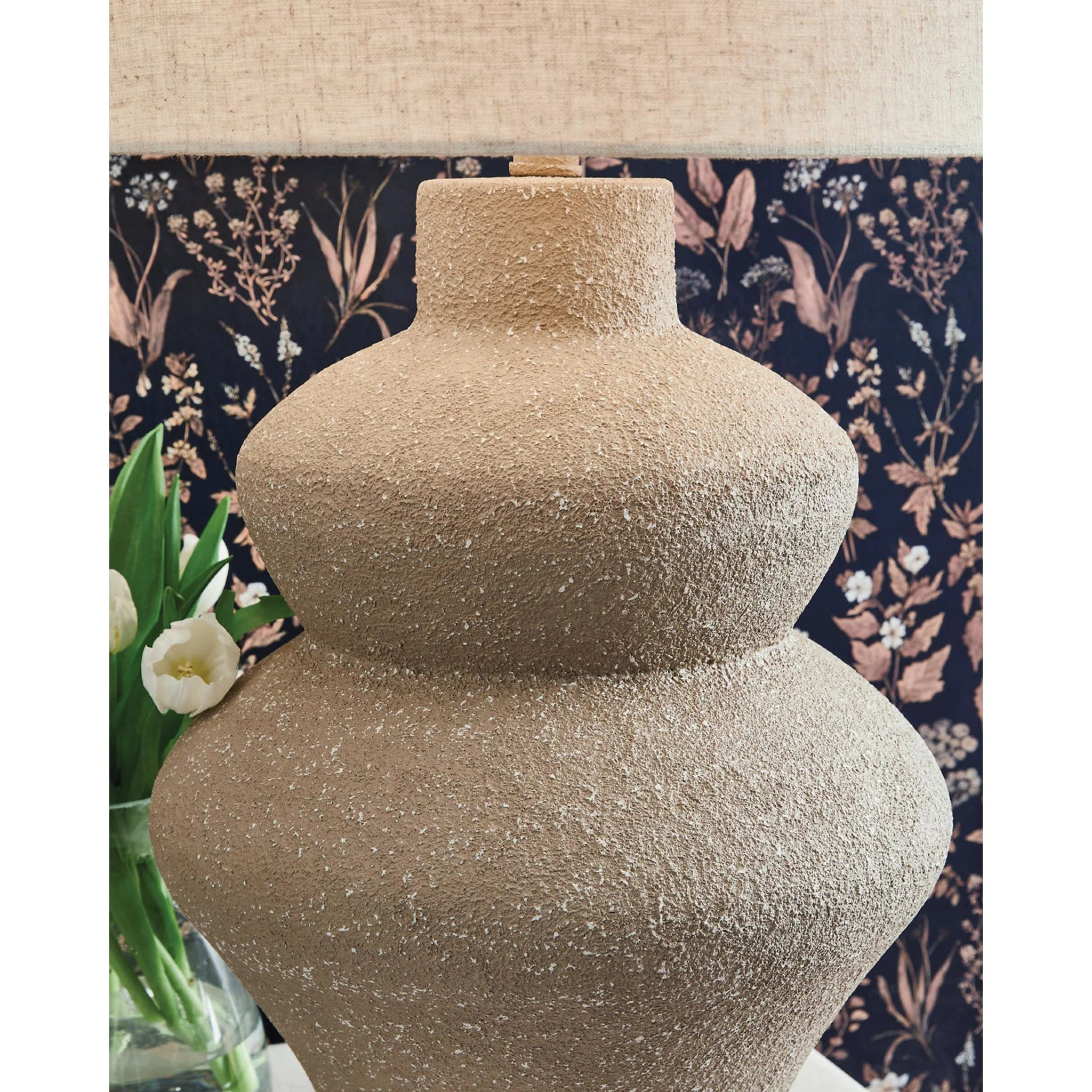Jossleigh Table Lamp - Image 4