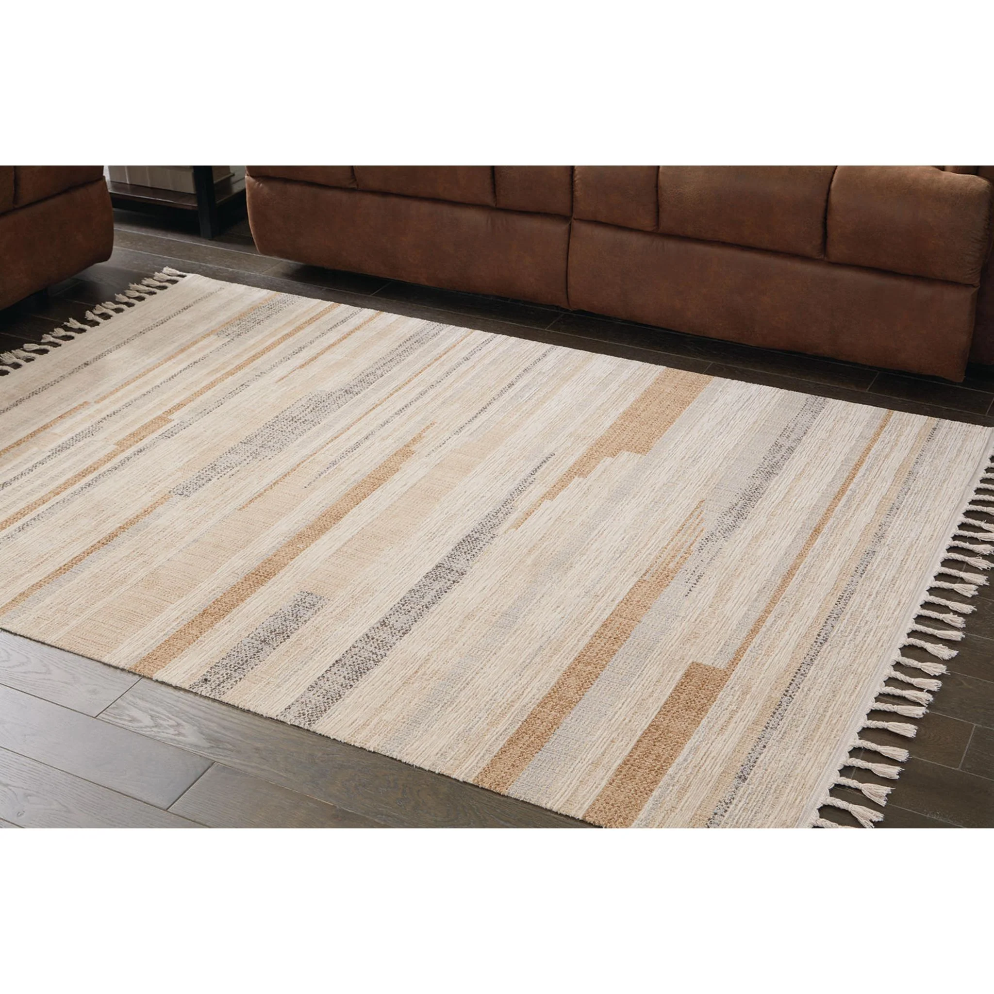 Joywell Area Rug - Image 4