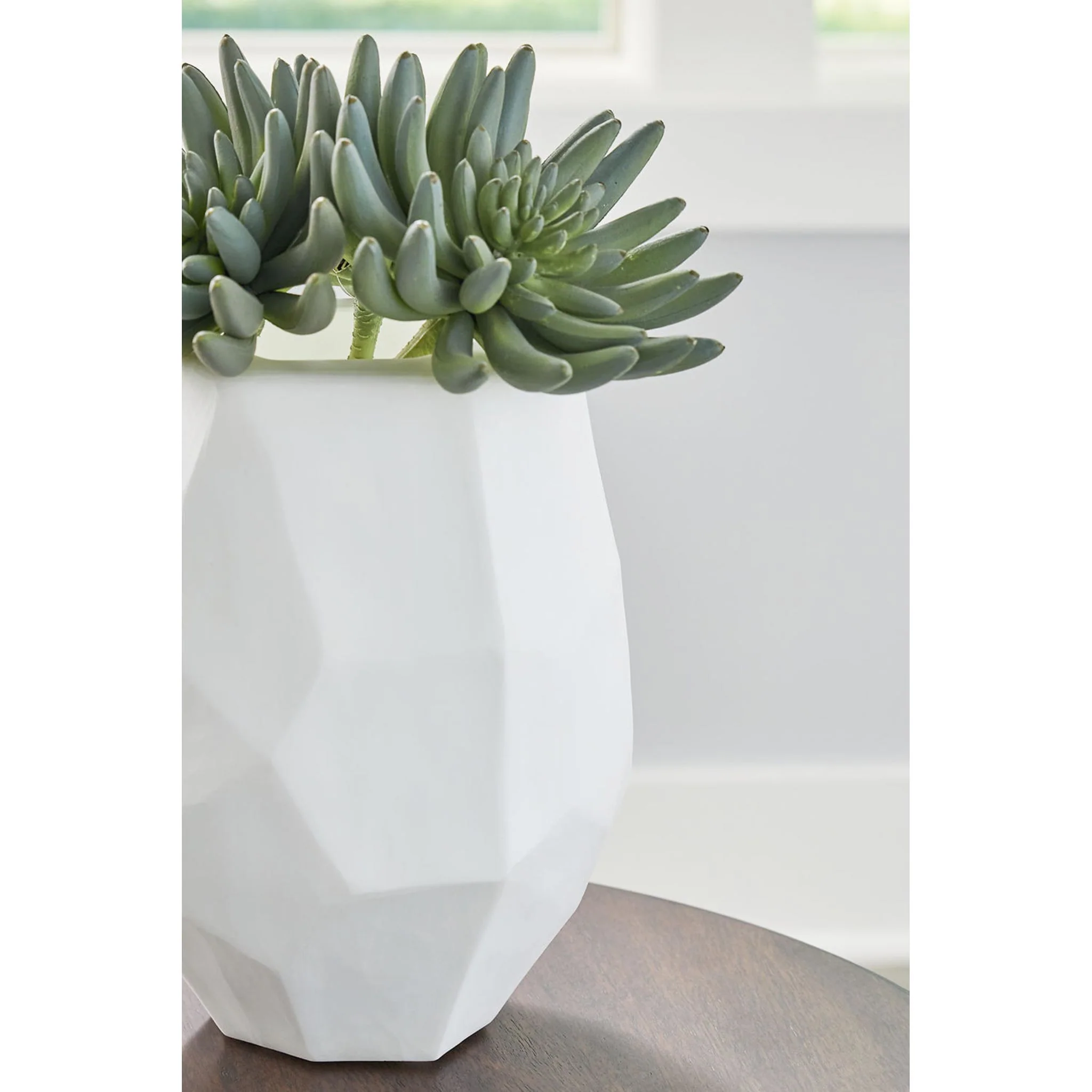 Karenton Vase - Image 4