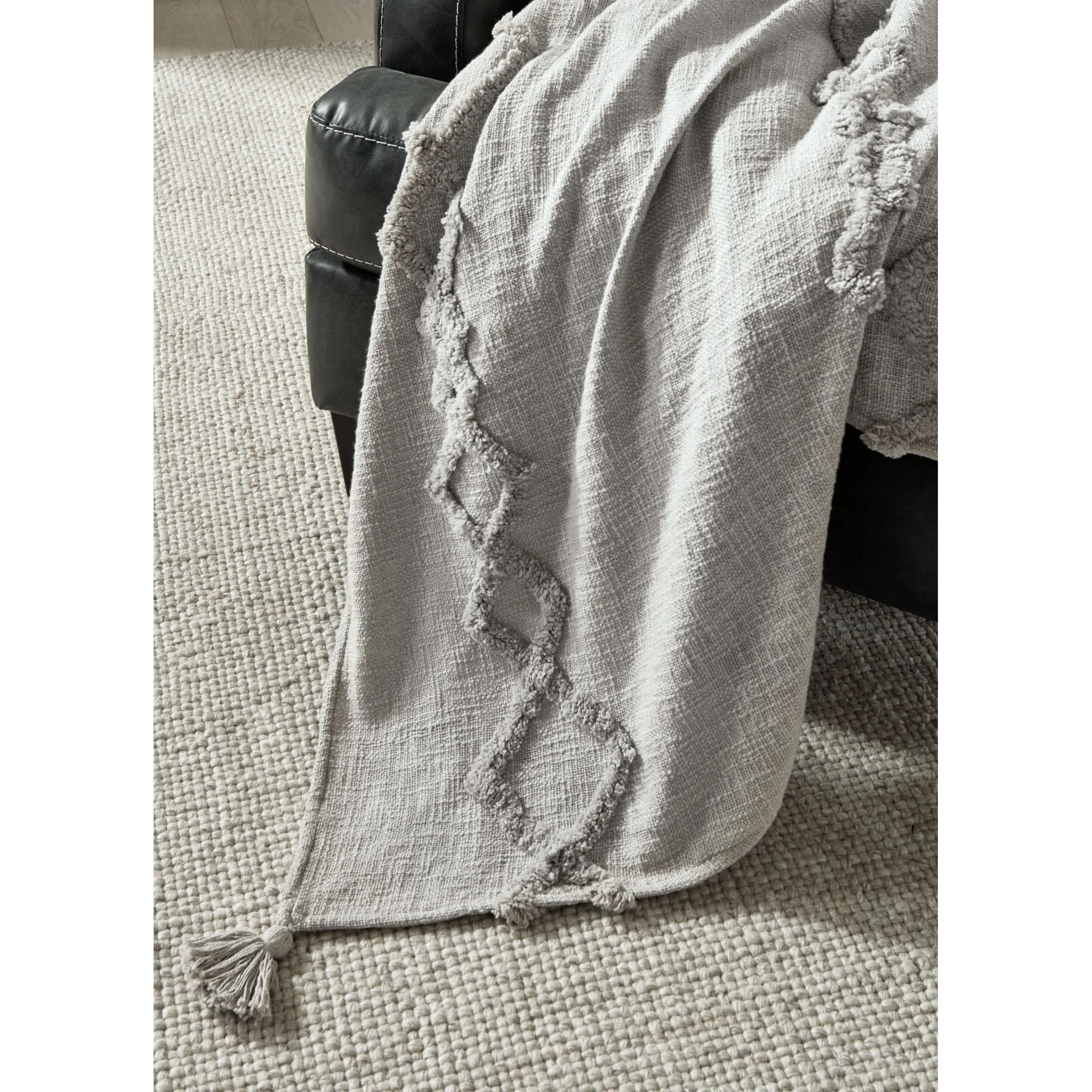 Kassidy Throw - Image 3