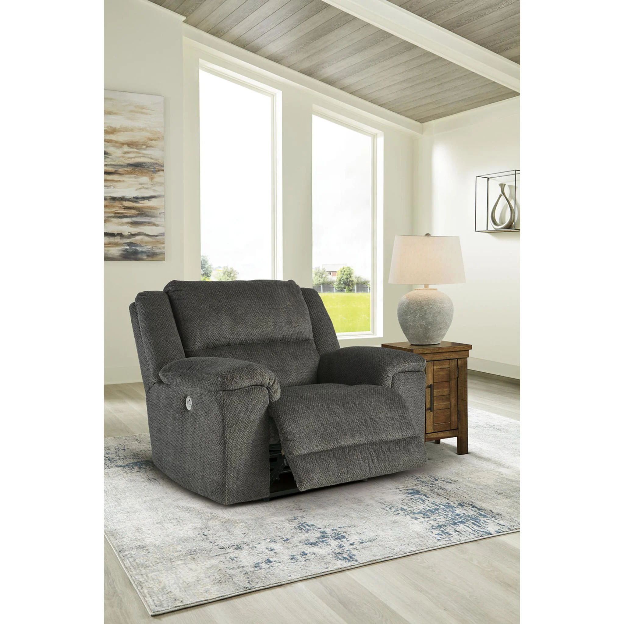 Keensburg-Exclusive Wide Seat Recliner with Power - Image 3