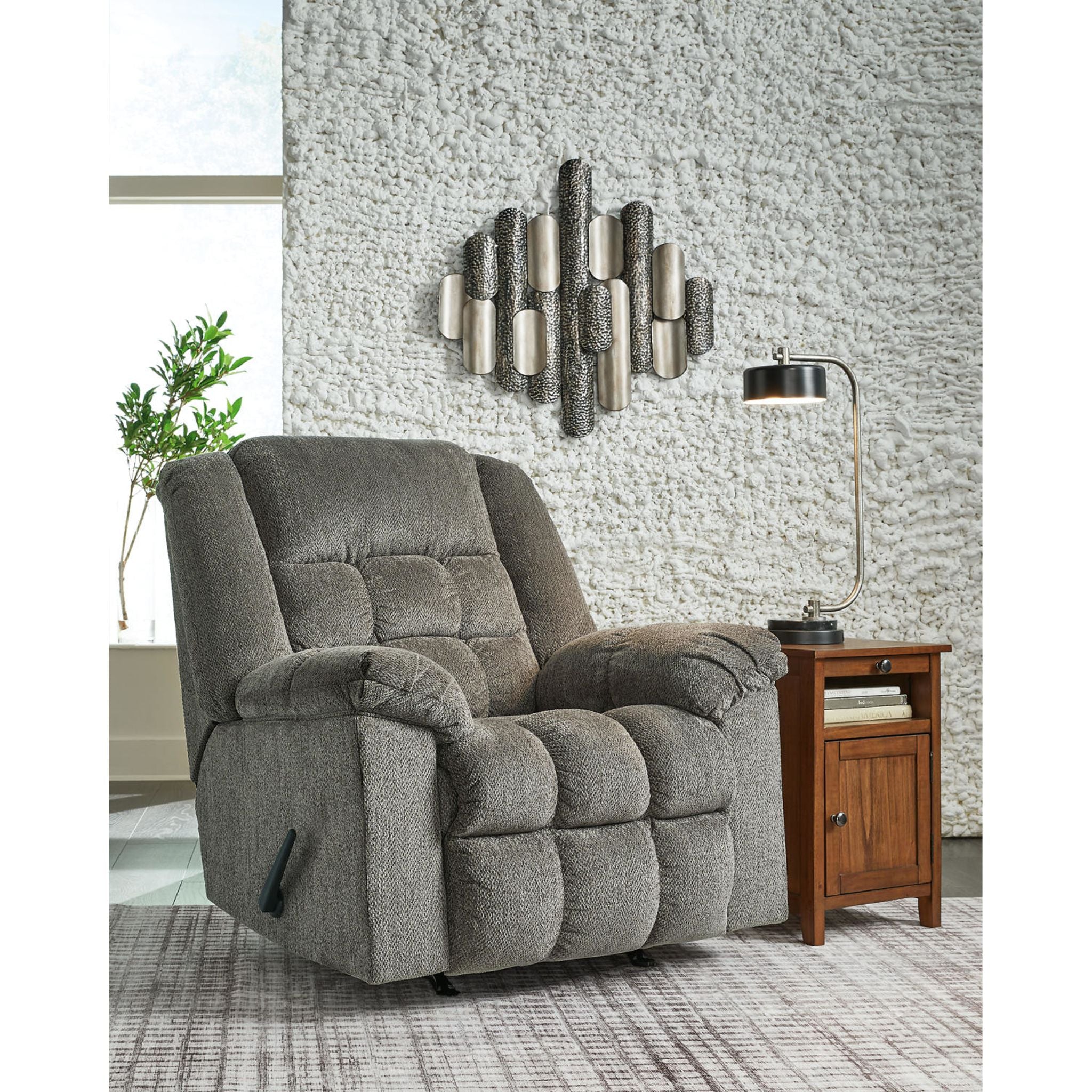Kegler Rocker Recliner - Image 4