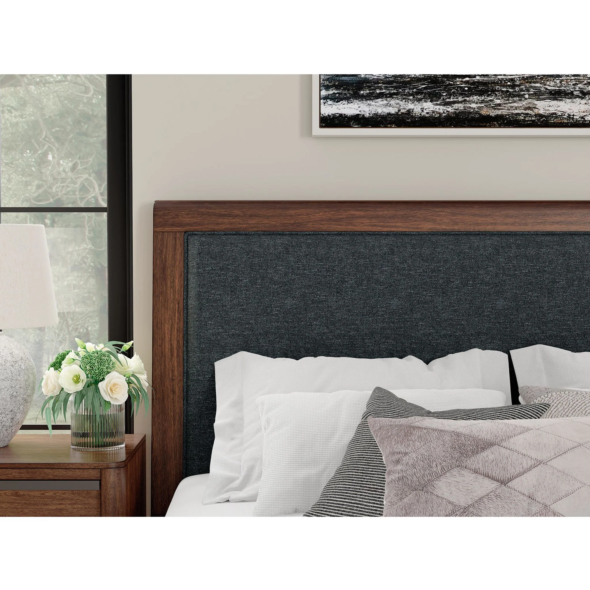 Kendamor Queen Panel Bed - Image 11