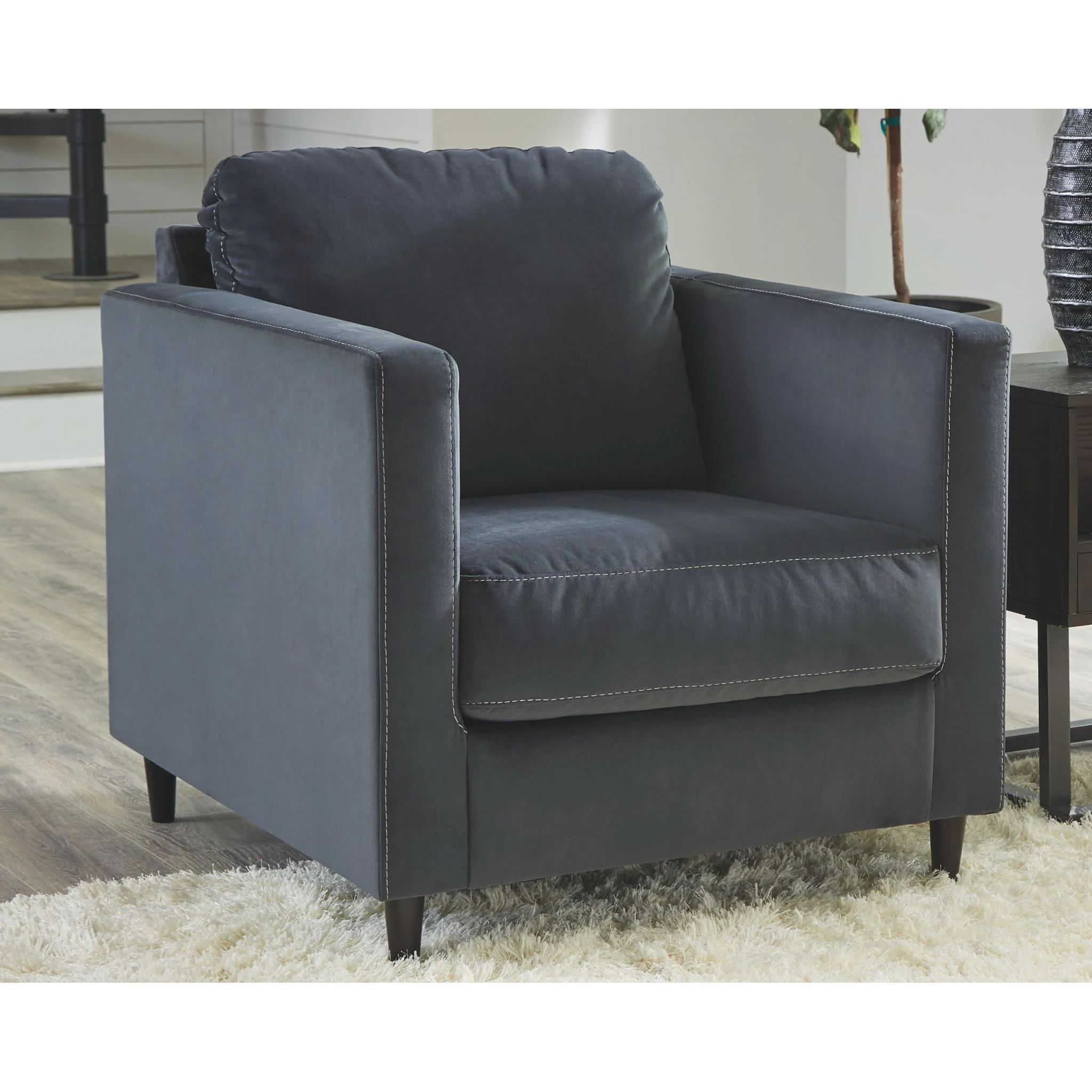 Kennewick Chair - Image 2