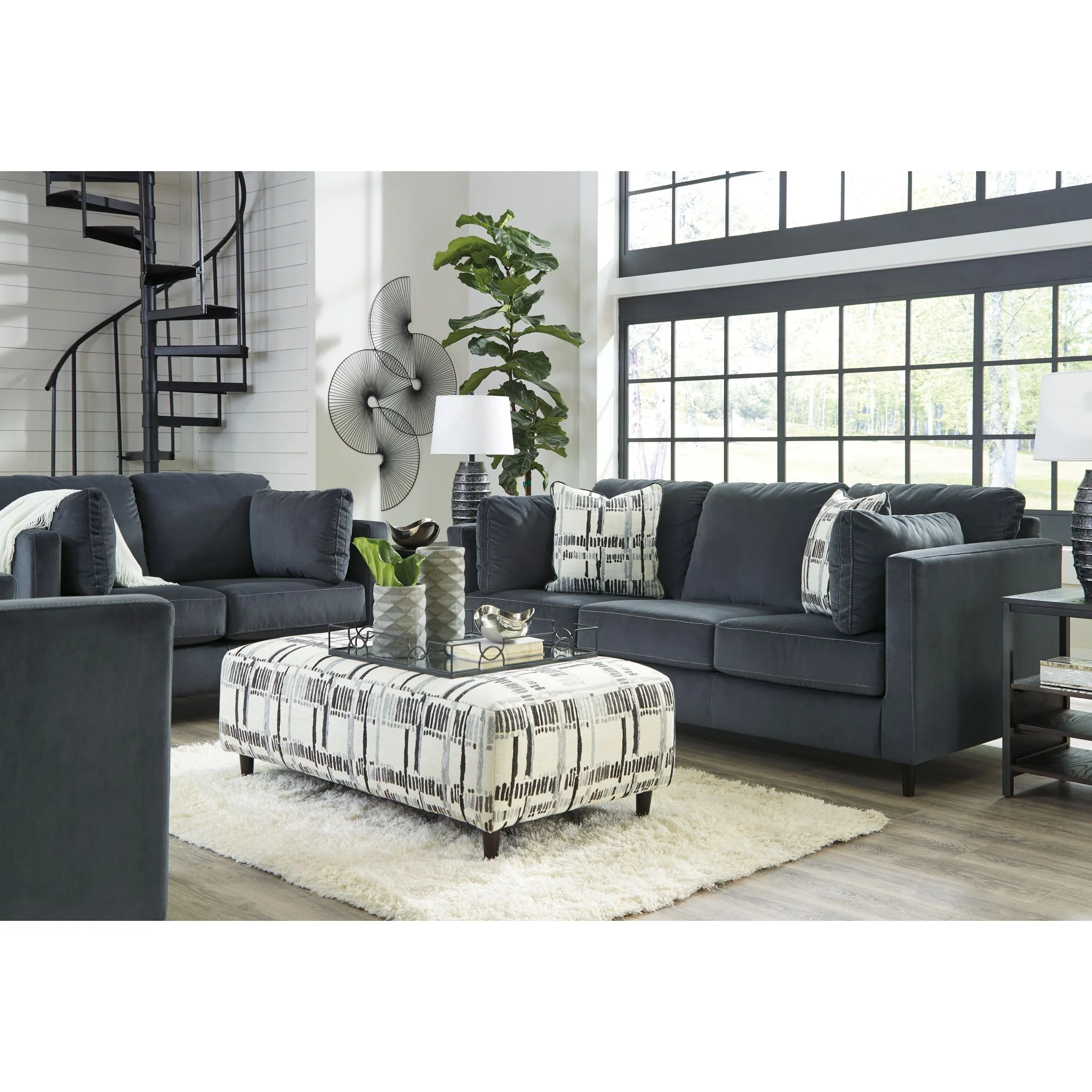 Kennewick Oversized Accent Ottoman - Image 4
