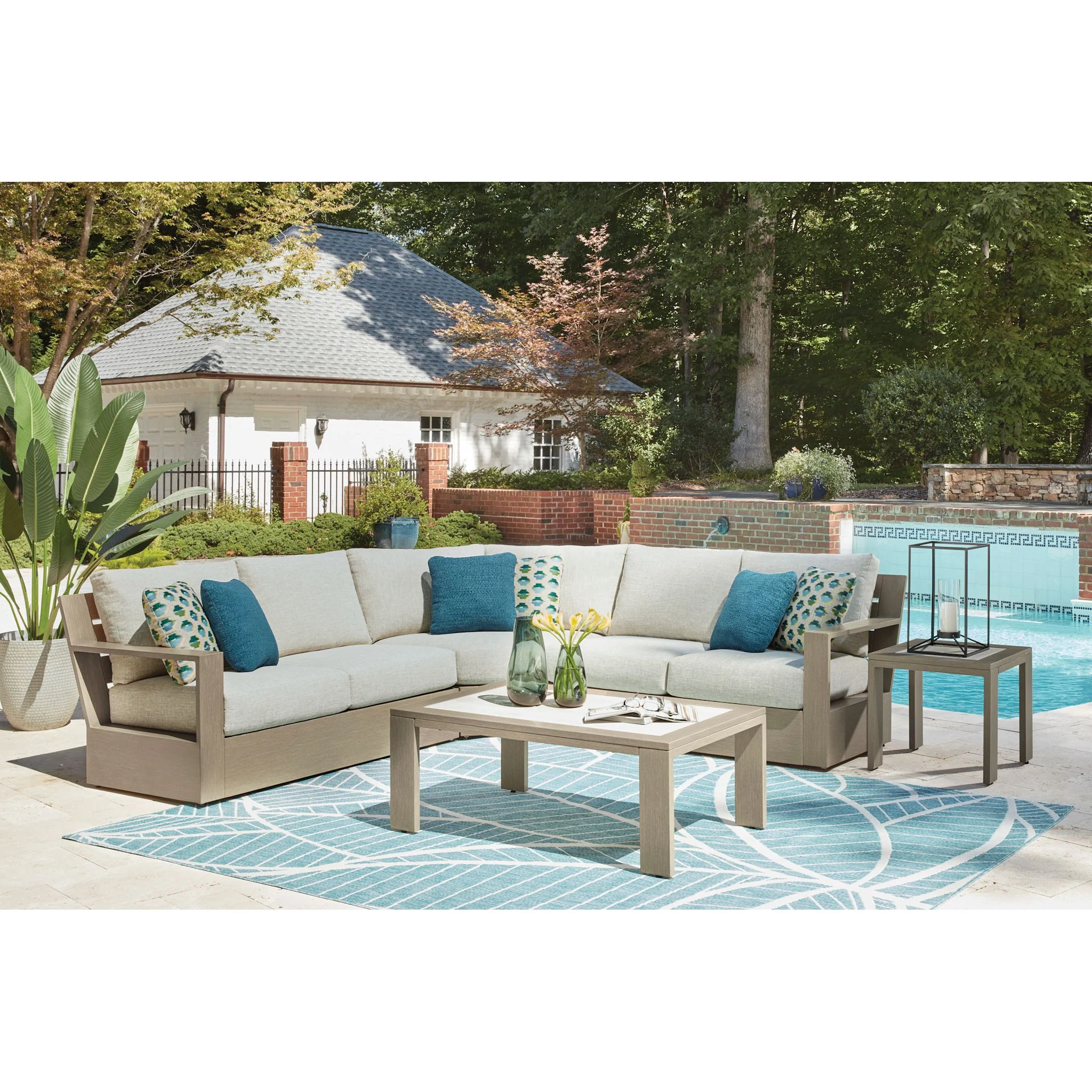 Kimpton Isle 3 Piece Outdoor Modular Sectional - Image 3