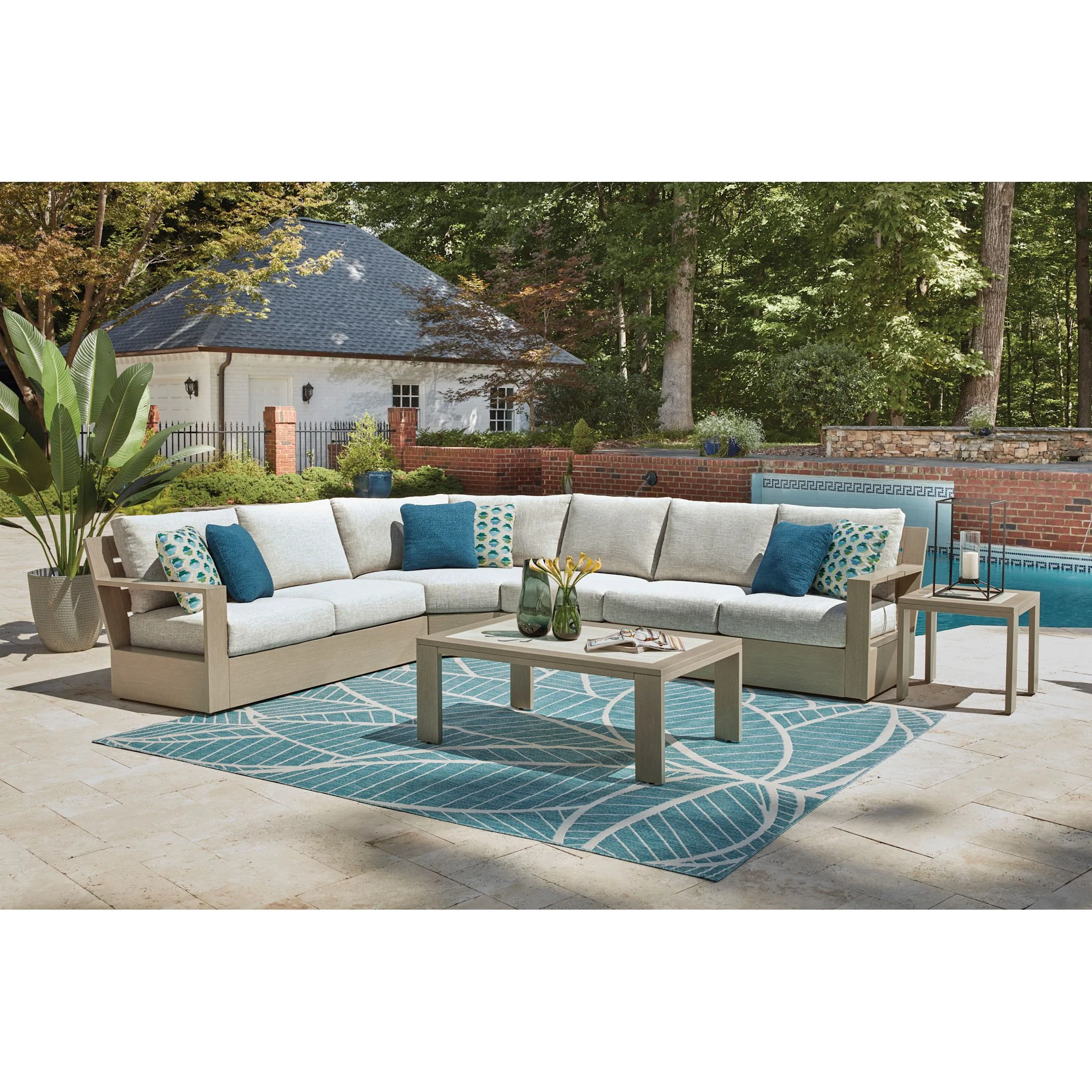 Kimpton Isle 4 Piece Outdoor Modular Sectional - Image 3