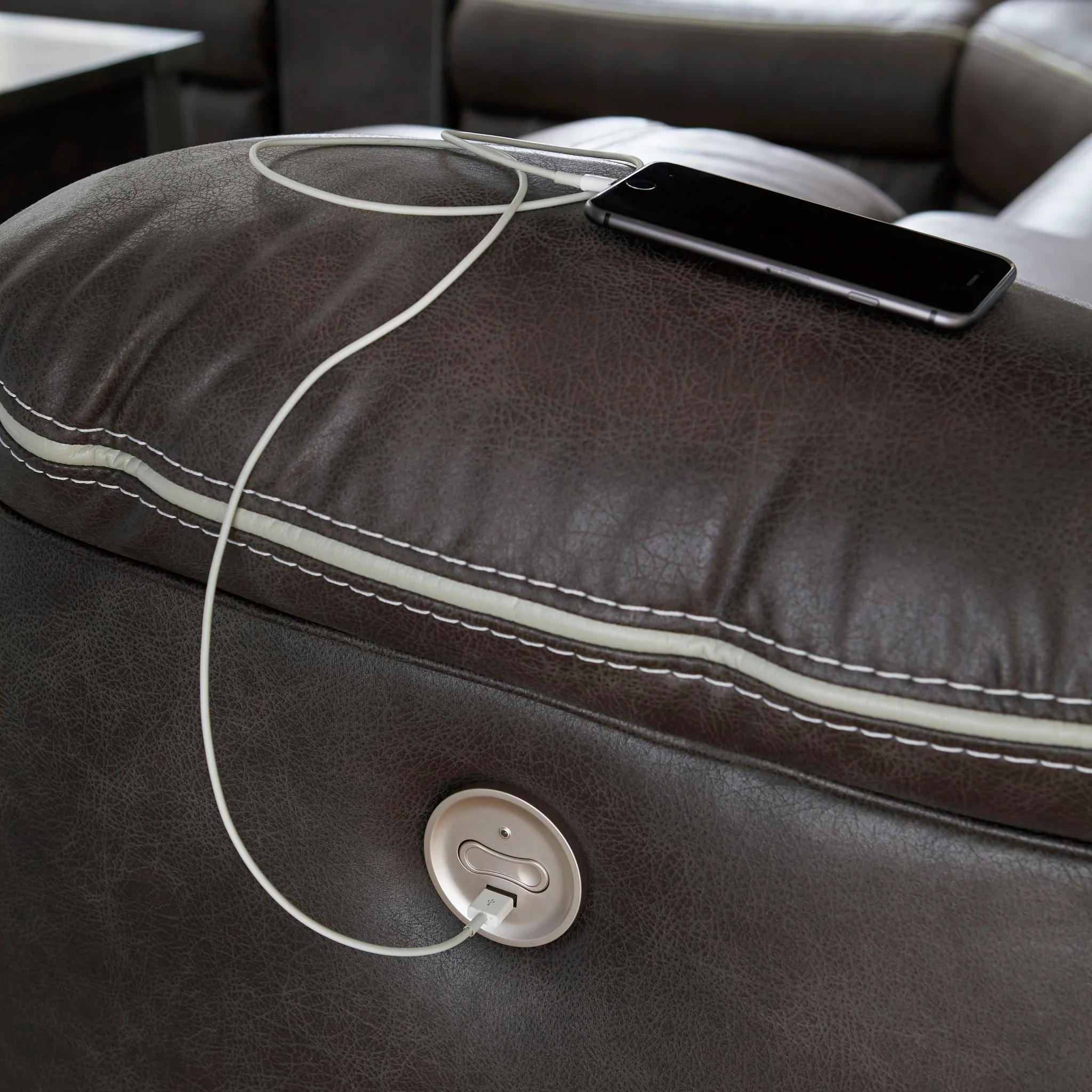 Kincord 2 Piece Power Reclining Sofa Console - Image 13