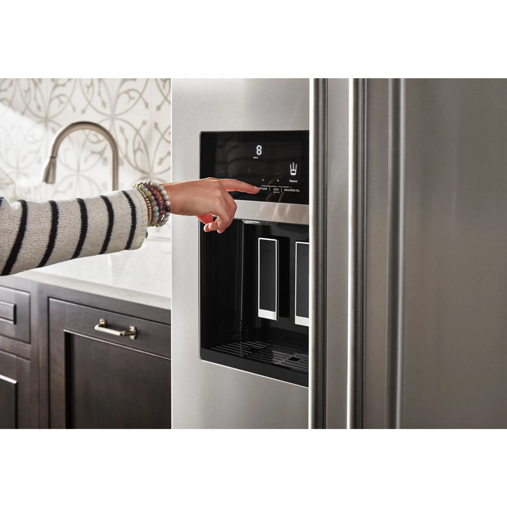 KitchenAid  19.9 cu.. ft. Counter-Depth Side-by-Side Refrigerator with Exterior Ice and Water and PrintShield finish - Stainless Steel (KRSC700HPS) - Image 36