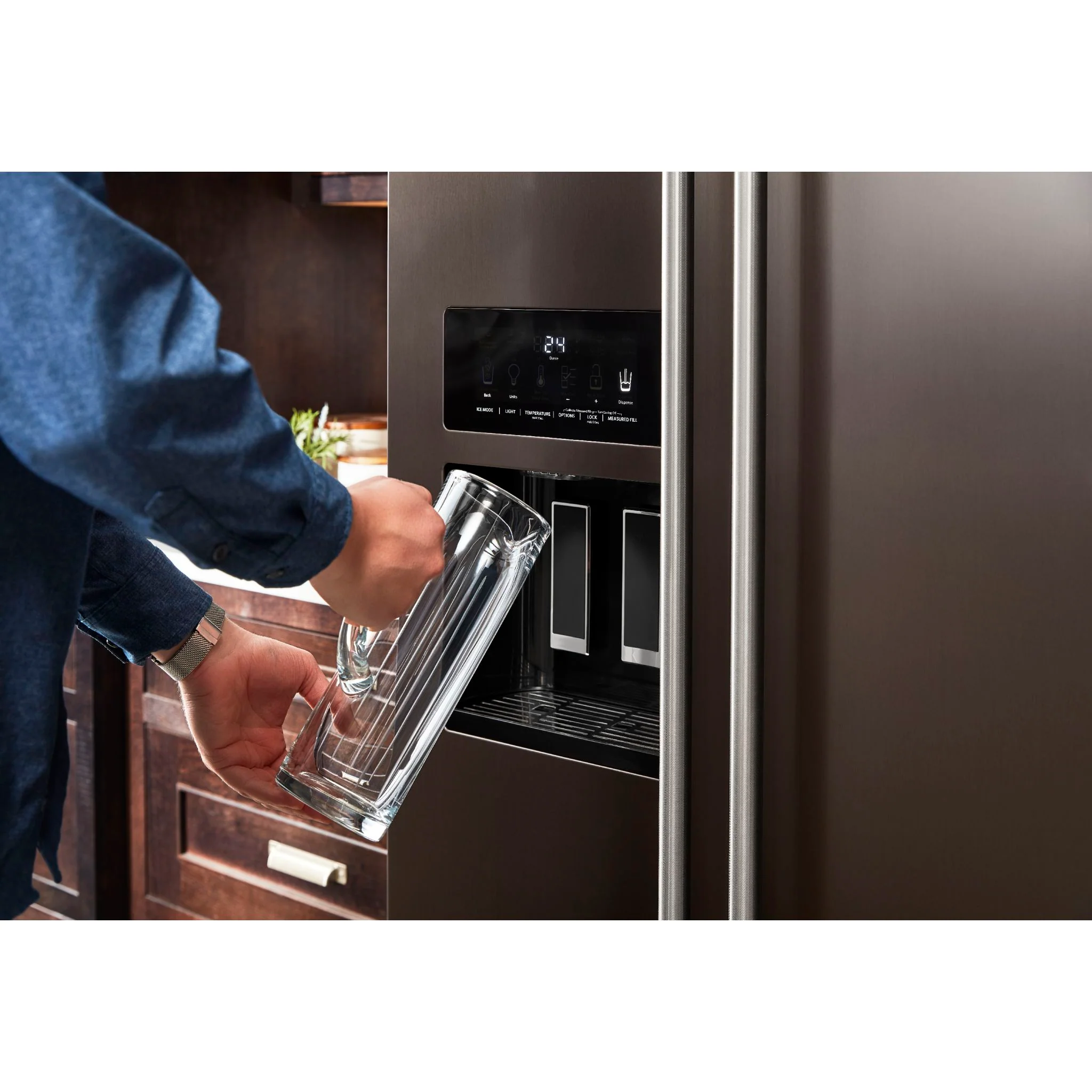 KitchenAid  24.8 cu.. ft. Side-by-Side Refrigerator with Exterior Ice and Water and PrintShield Finish - Black Stainless (KRSF705HBS) - Image 19
