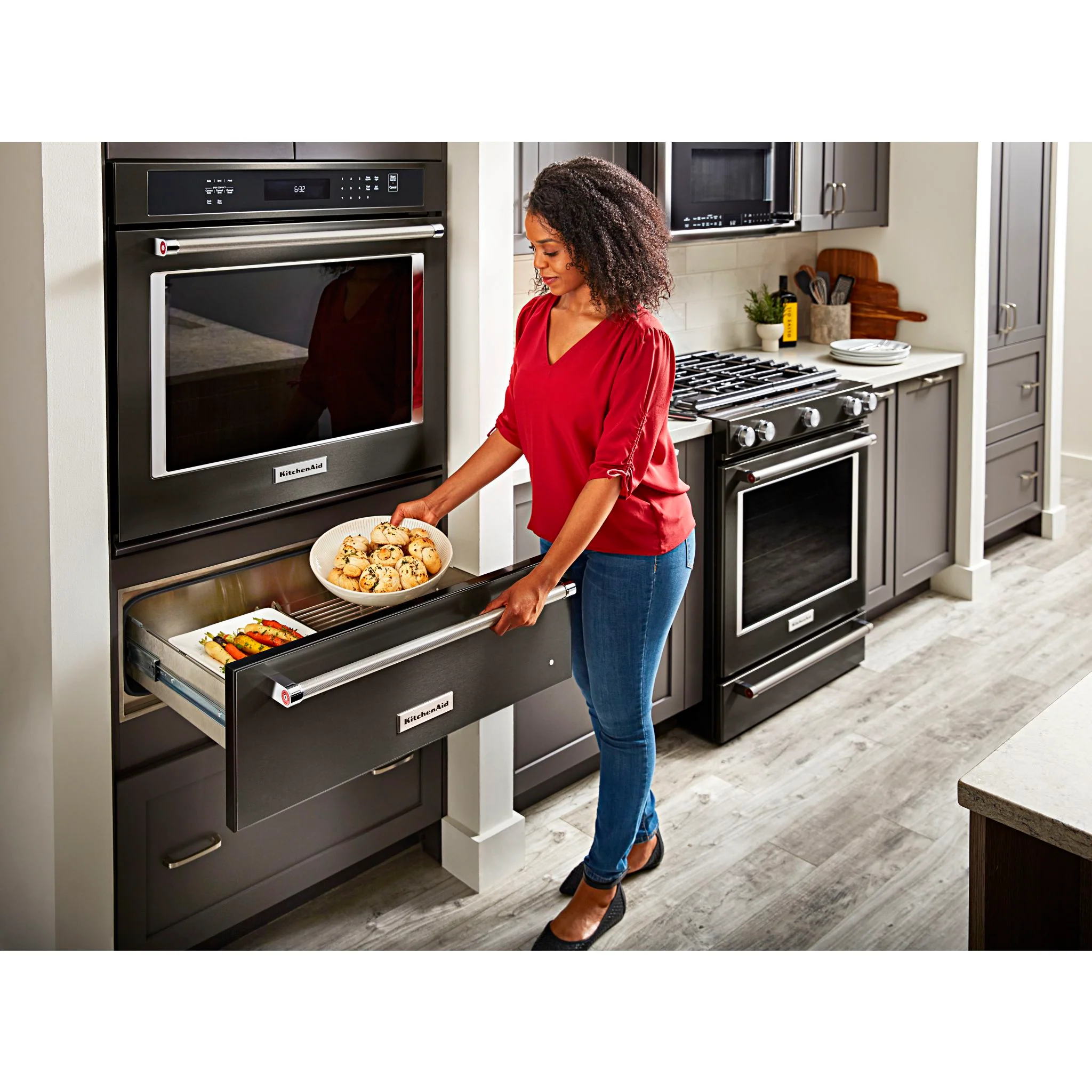 KitchenAid 27'' Slow Cook Warming Drawer with PrintShield Finish - Black Stainless (KOWT107EBS) - Image 14