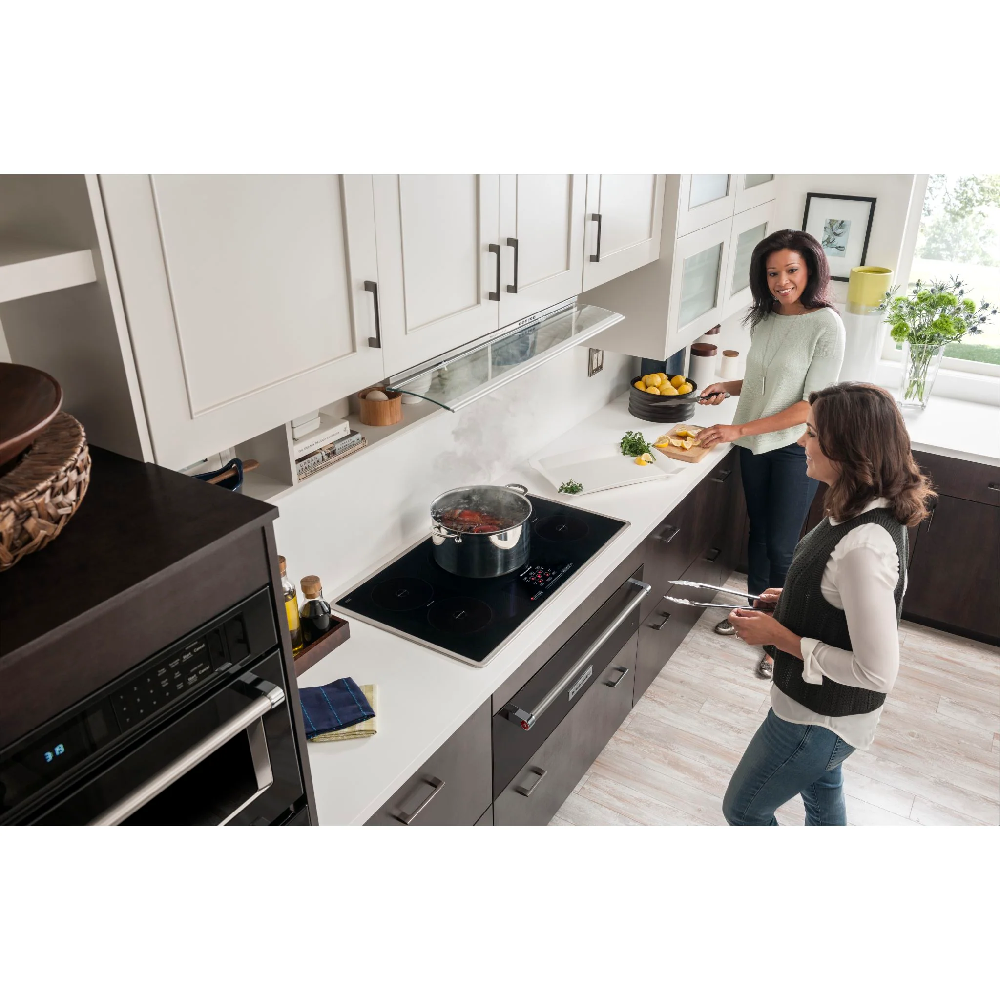 KitchenAid 30'' Slow Cook Warming Drawer with PrintShield Finish - Black Stainless (KOWT100EBS) - Image 19