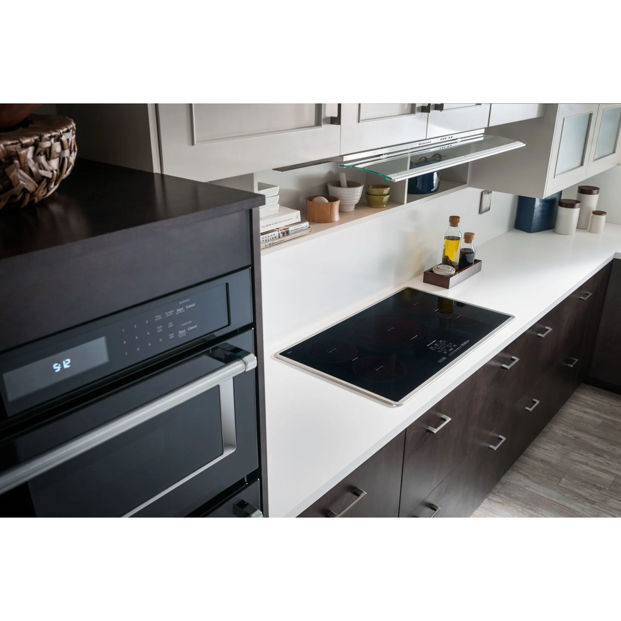 KitchenAid  36" Induction Cooktop with 5 Elements, Touch-Activated Controls and Power Slider (KICU569XSS) - Image 22