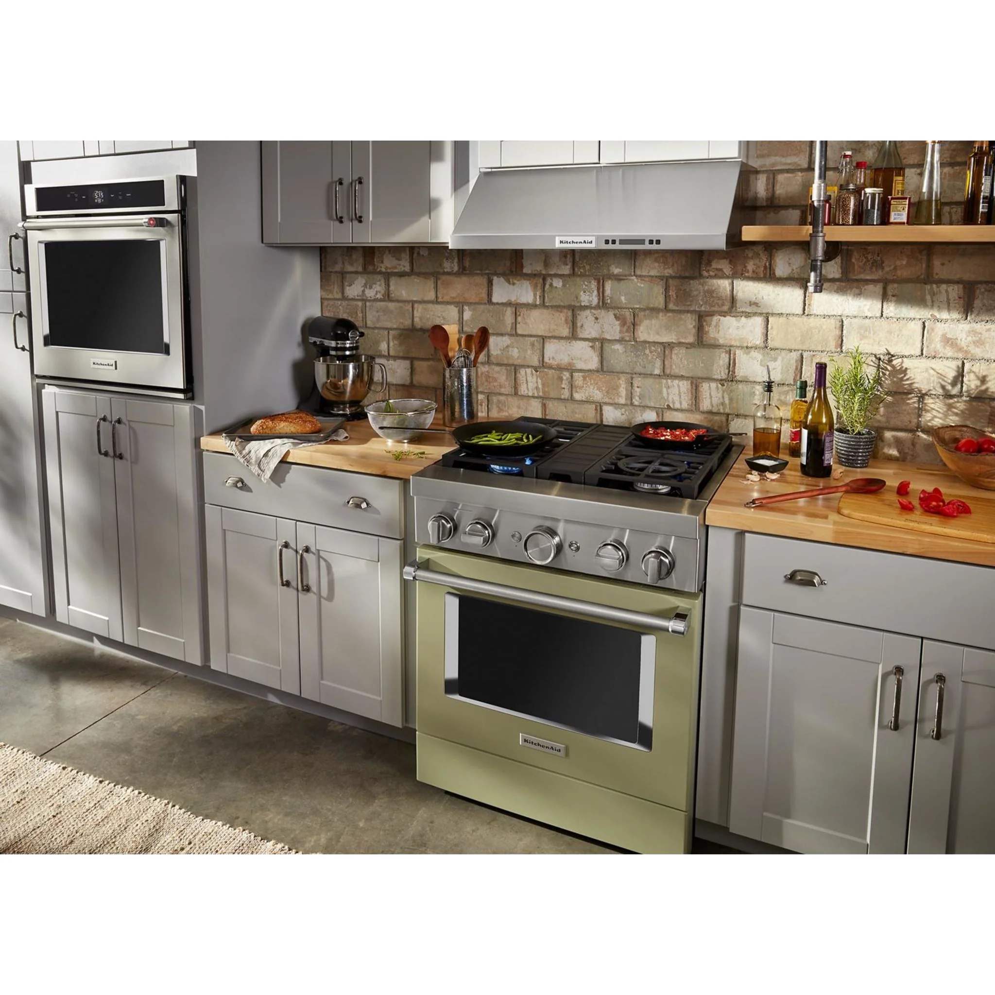 KitchenAid  30'' Smart Commercial-Style Dual Fuel Range with 4 Burners - Avocado Cream (KFDC500JAV) - Image 38