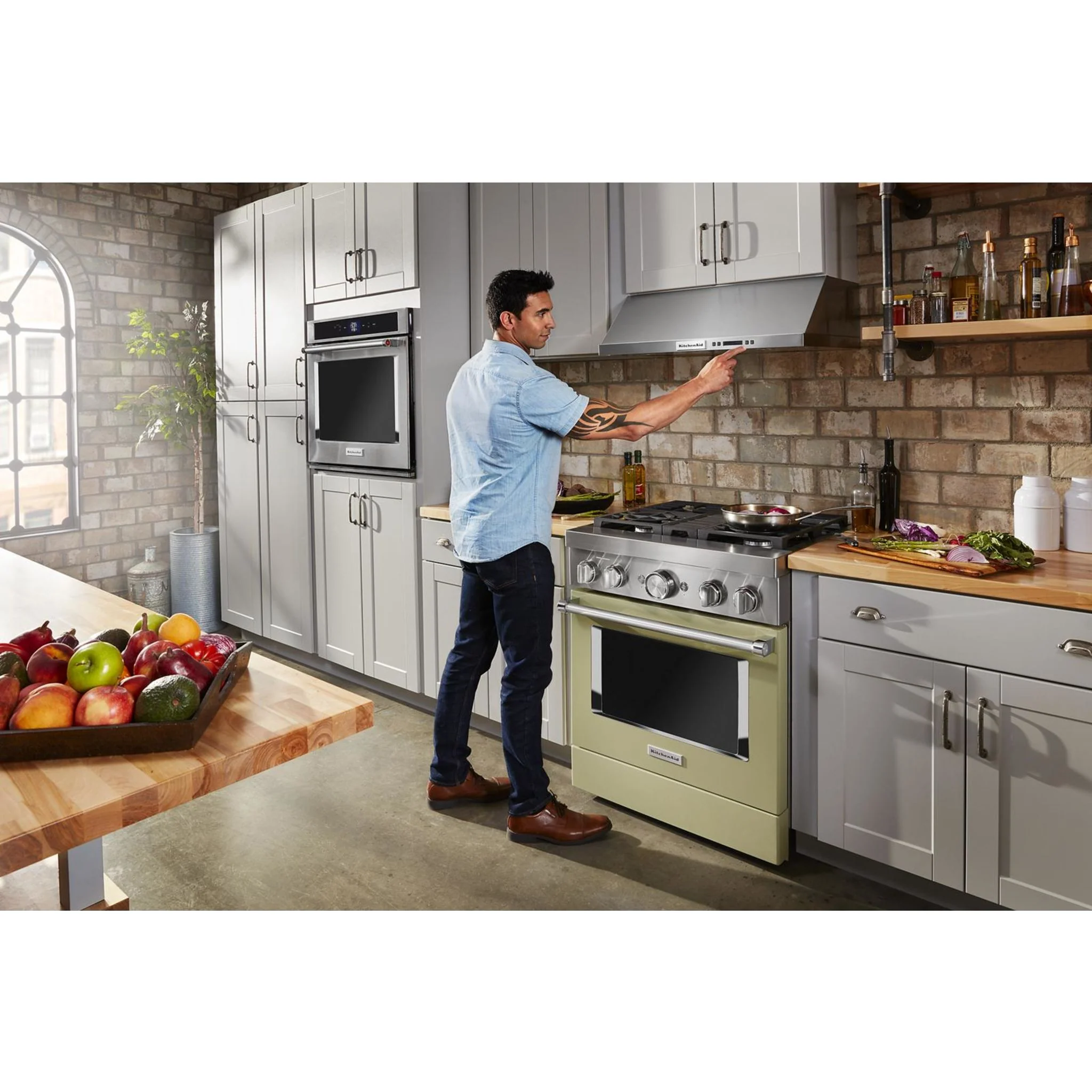 KitchenAid  30'' Smart Commercial-Style Dual Fuel Range with 4 Burners - Avocado Cream (KFDC500JAV) - Image 45