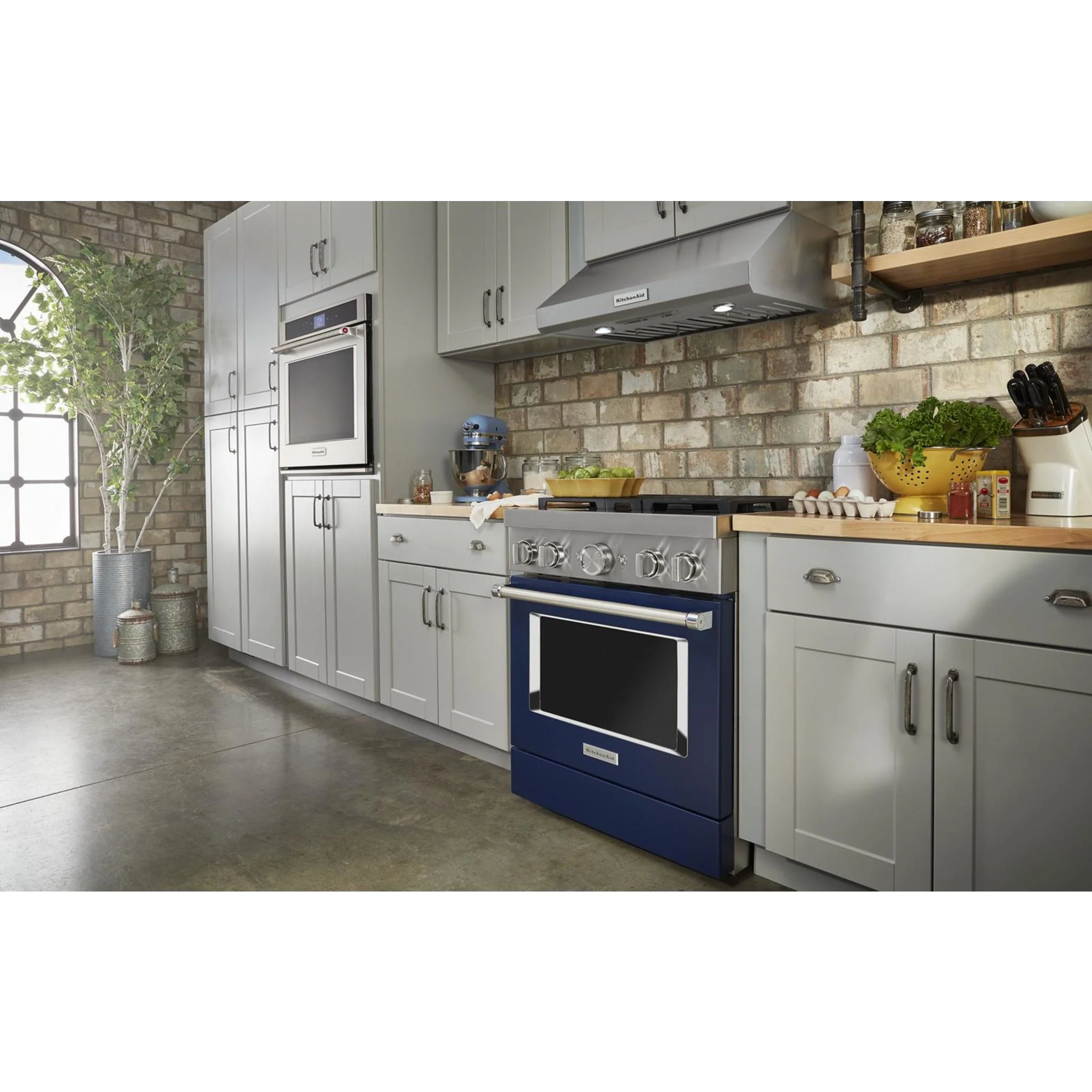 KitchenAid  30'' Smart Commercial-Style Dual Fuel Range with 4 Burners - Ink Blue (KFDC500JIB) - Image 6