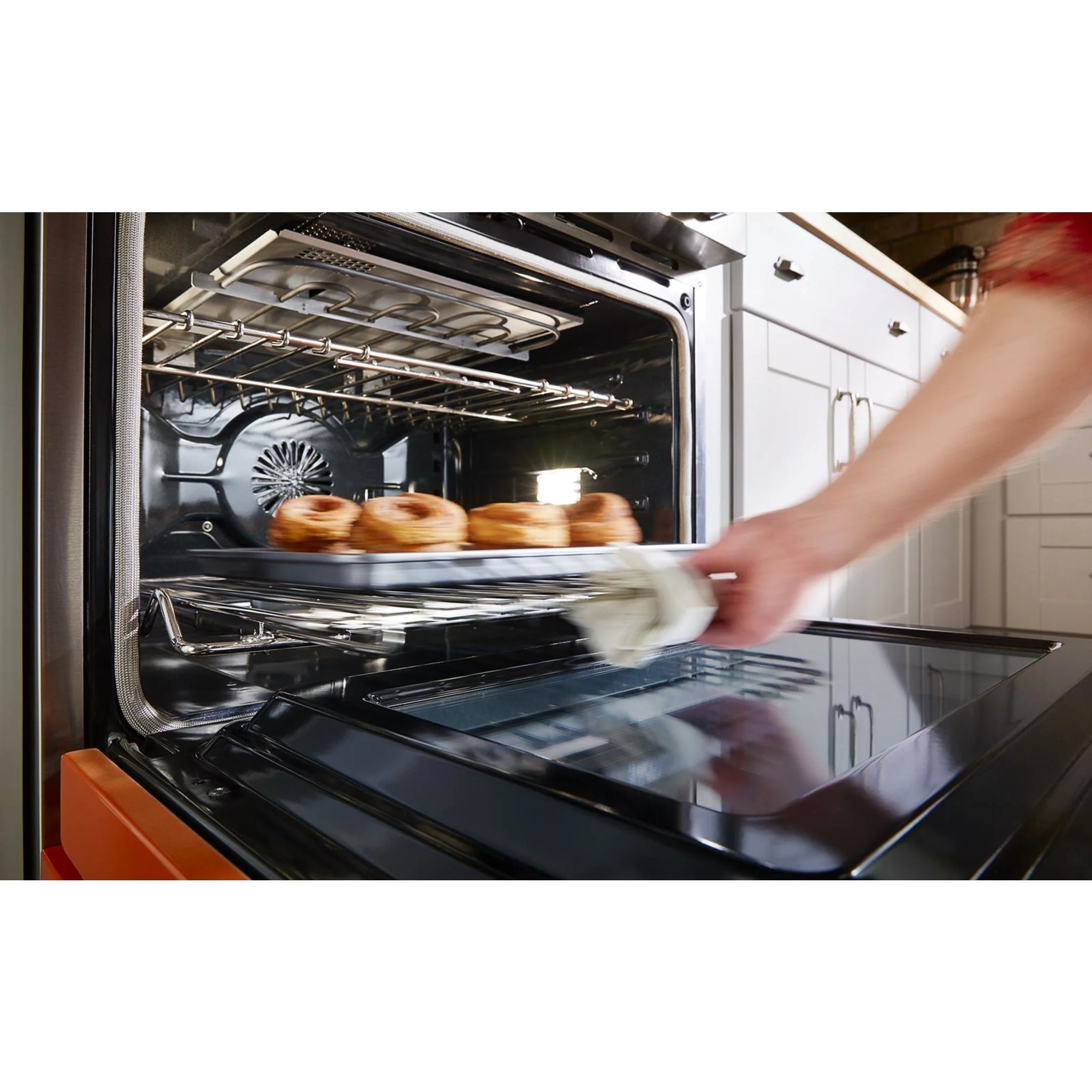 KitchenAid  30'' Smart Commercial-Style Dual Fuel Range with 4 Burners - Scorched Orange (KFDC500JSC) - Image 15