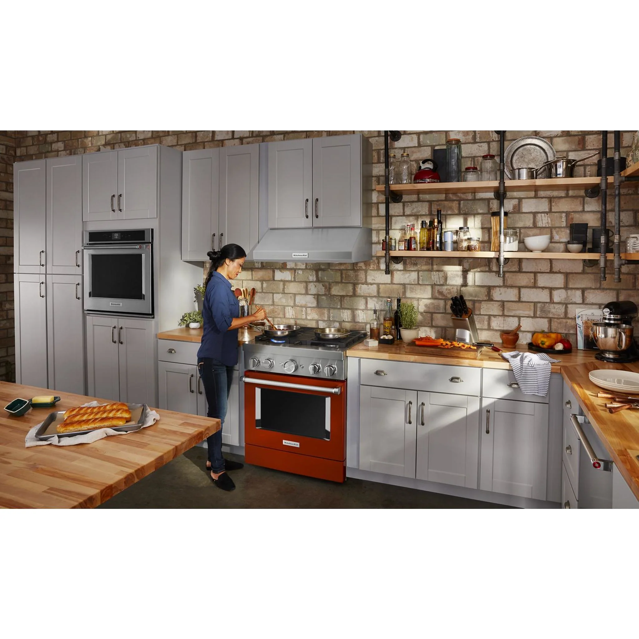 KitchenAid  30'' Smart Commercial-Style Dual Fuel Range with 4 Burners - Scorched Orange (KFDC500JSC) - Image 23