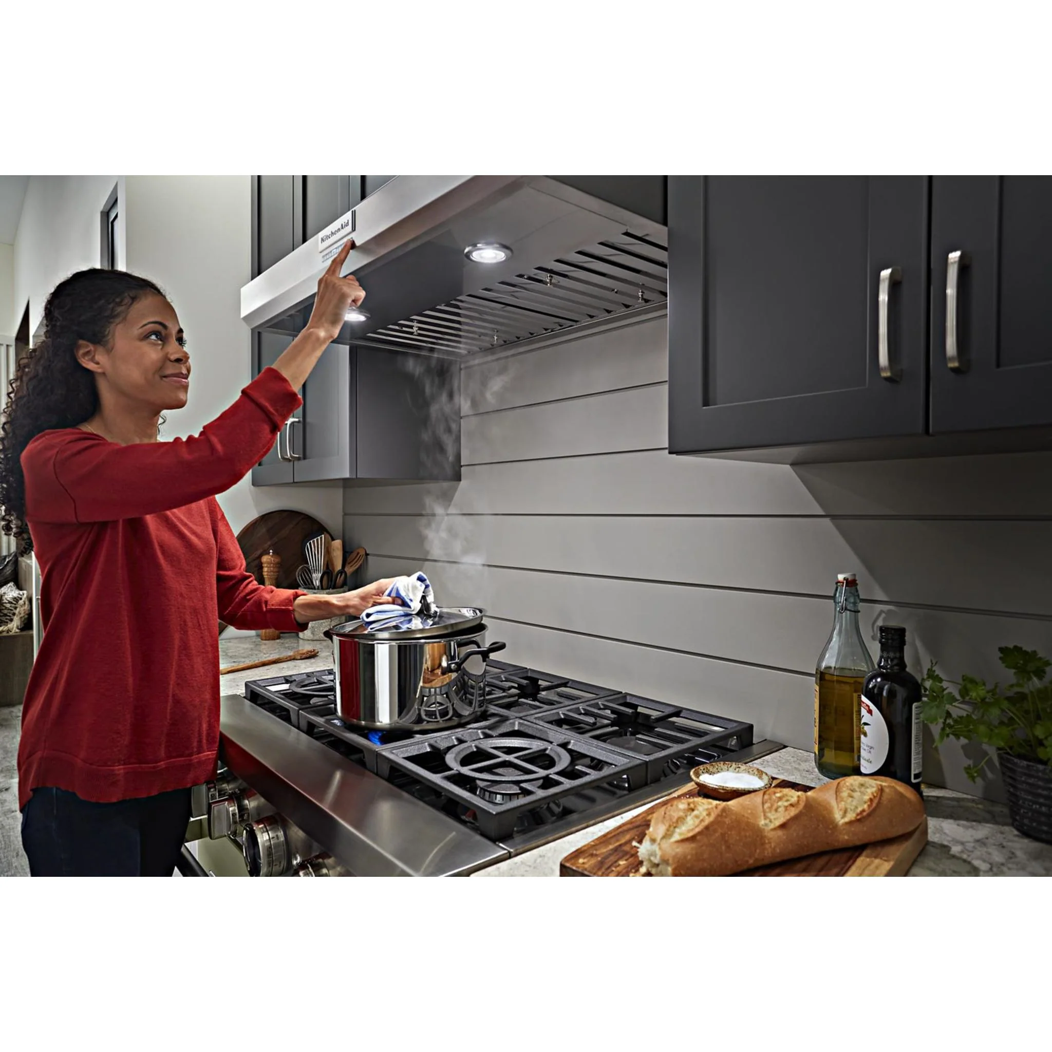 KitchenAid  36'' Smart Commercial-Style Dual Fuel Range with 6 Burners - Avocado Cream (KFDC506JAV) - Image 61