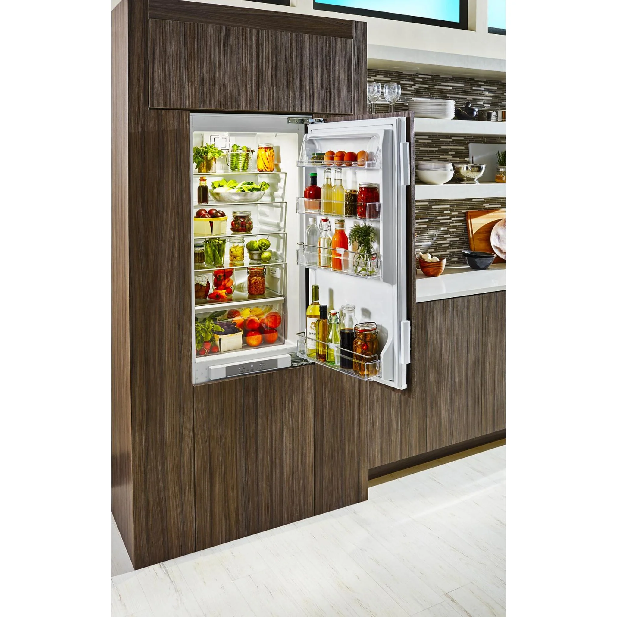 KitchenAid  24 " Fully Integrated Refrigerator (KBBX104EPA) - Image 33