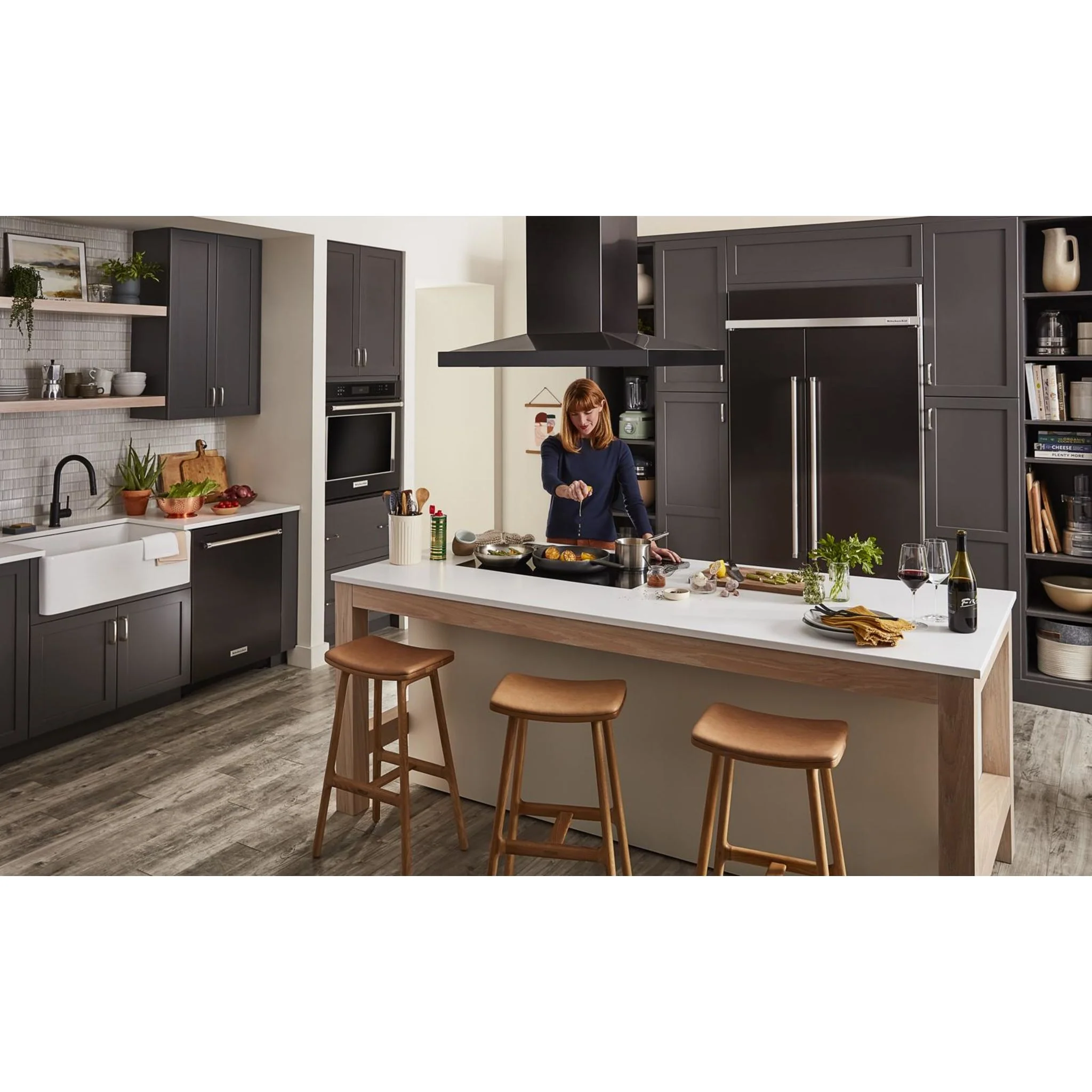 KitchenAid  39 dBA Dishwasher in PrintShield Finish with Third Level Utensil Rack - Black Stainless (KDTE204KBS) - Image 42