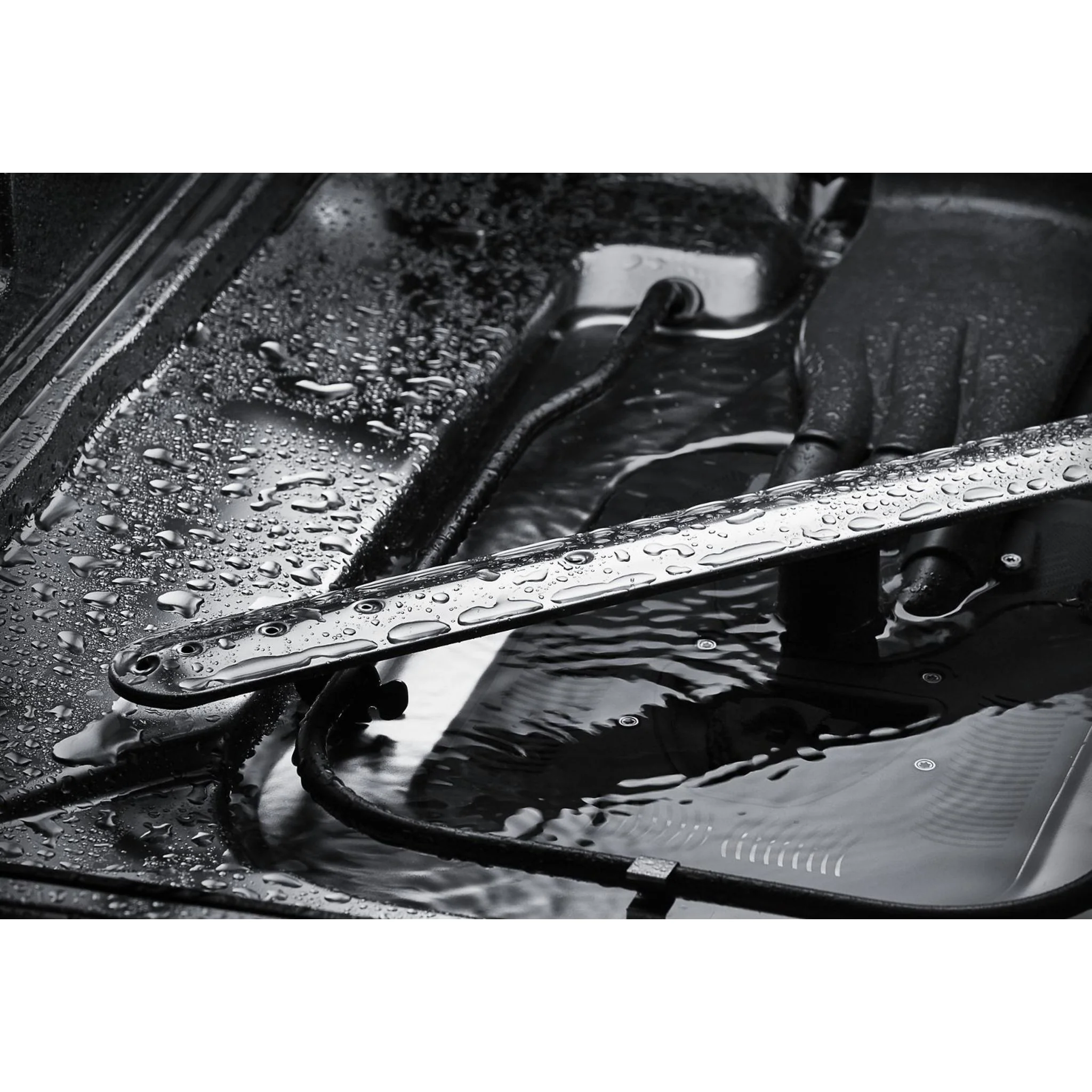 KitchenAid 44 dBA Dishwasher in PrintShield Finish with 360A° Max Jets Third Rack - Stainless Steel (KDFM404KPS) - Image 23