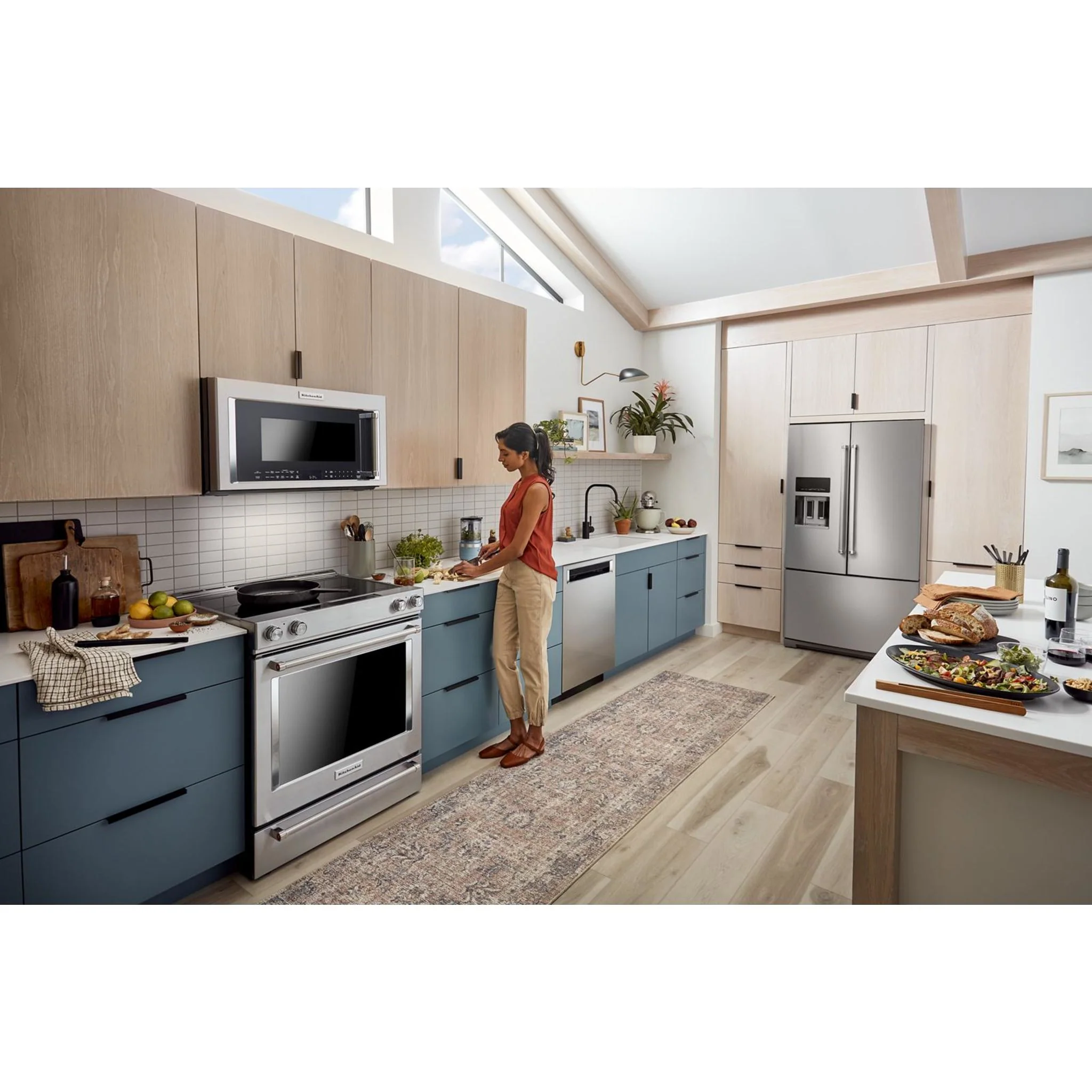 KitchenAid 26.8 cu.ft. Standard-Depth French Door Refrigerator with Exterior Ice and Water Dispenser - Stainless Steel with PrintShield™ Finish (KRFF577KPS) - Image 30