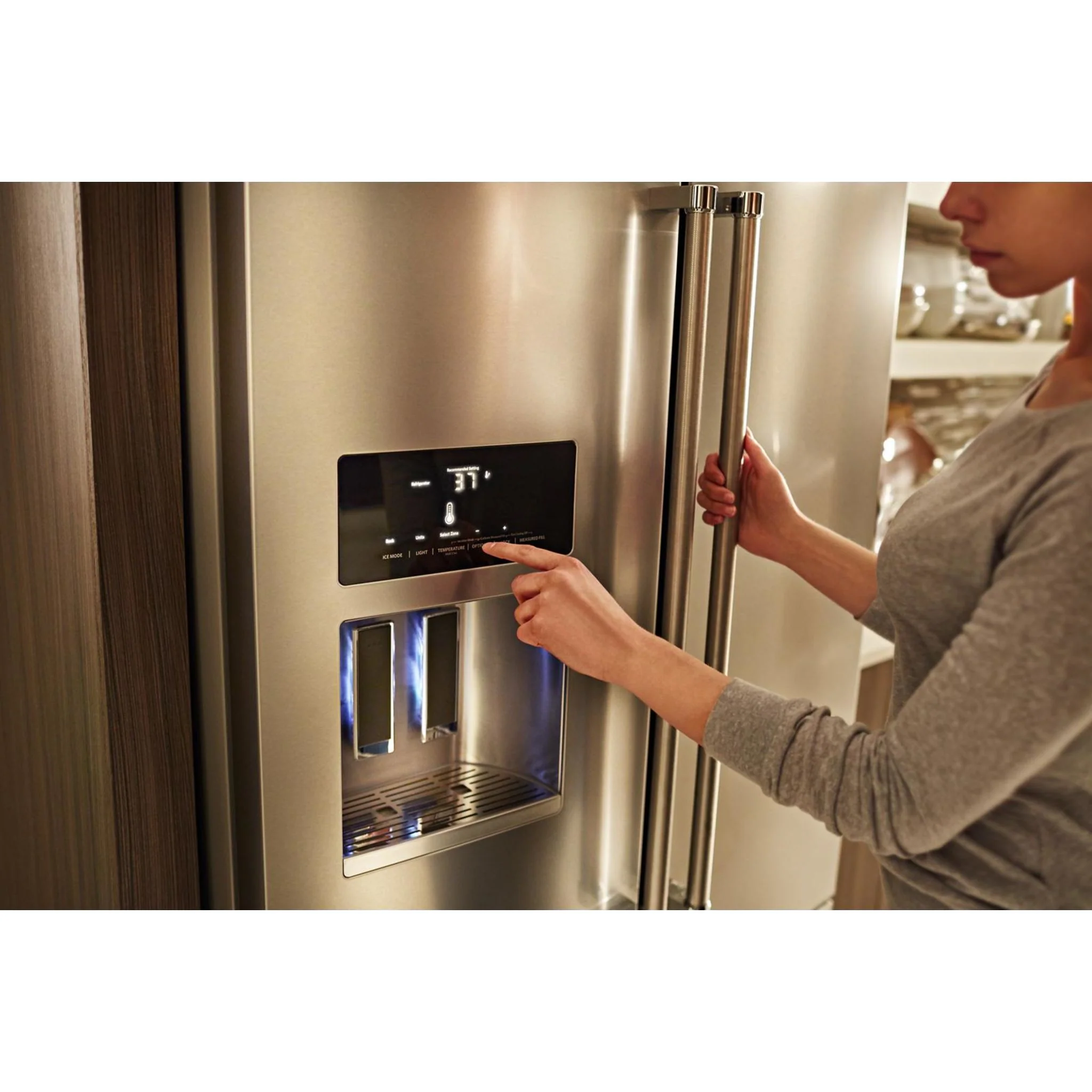 KitchenAid 26.8 cu.ft. Standard-Depth French Door Refrigerator with Exterior Ice and Water Dispenser - Stainless Steel with PrintShield™ Finish (KRFF577KPS) - Image 4