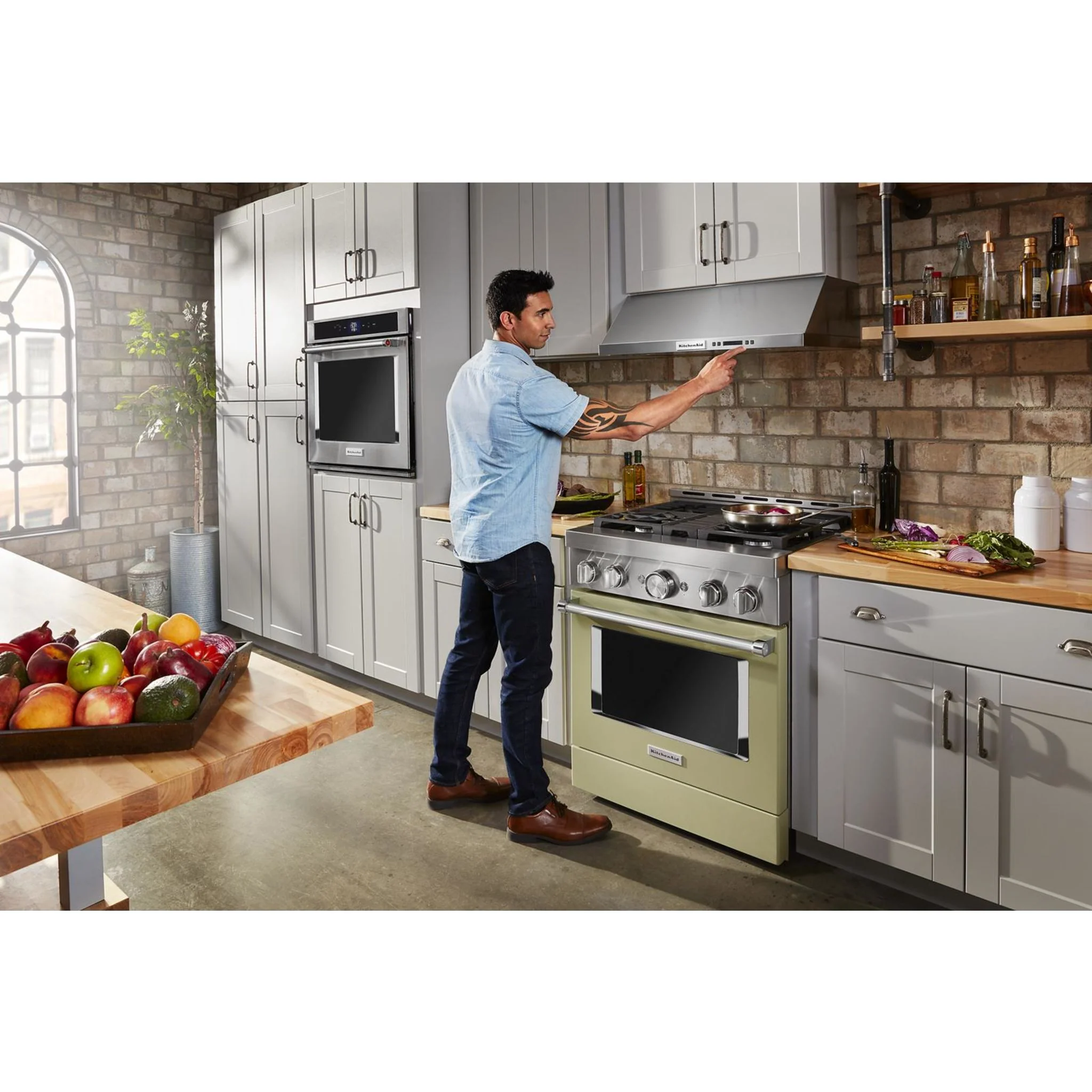 KitchenAid  30'' Smart Commercial-Style Gas Range with 4 Burners - Avocado Cream (KFGC500JAV) - Image 7