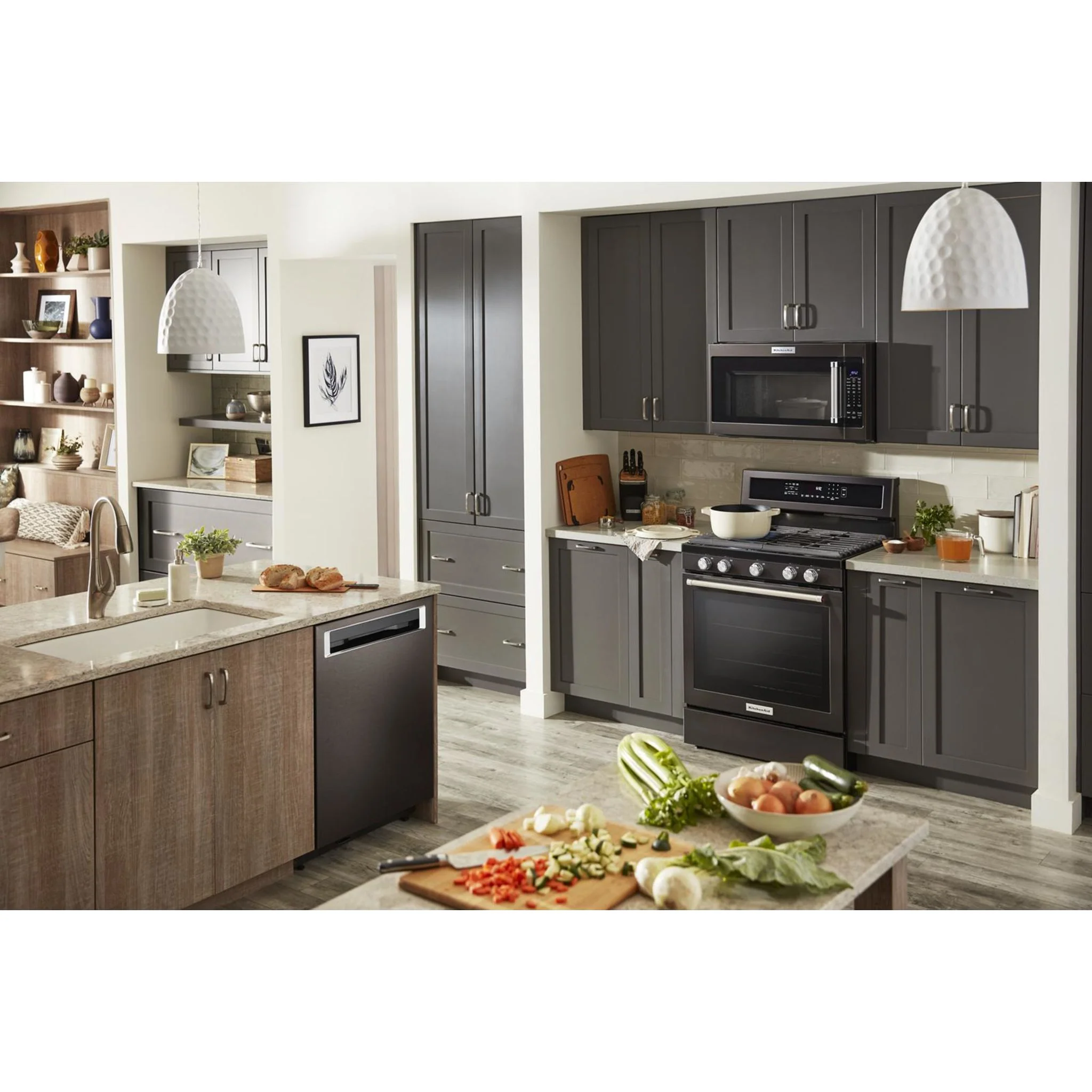 KitchenAid 30" 5-Burner Gas Convection Range - Black Stainless (KFGG500EBS) - Image 24