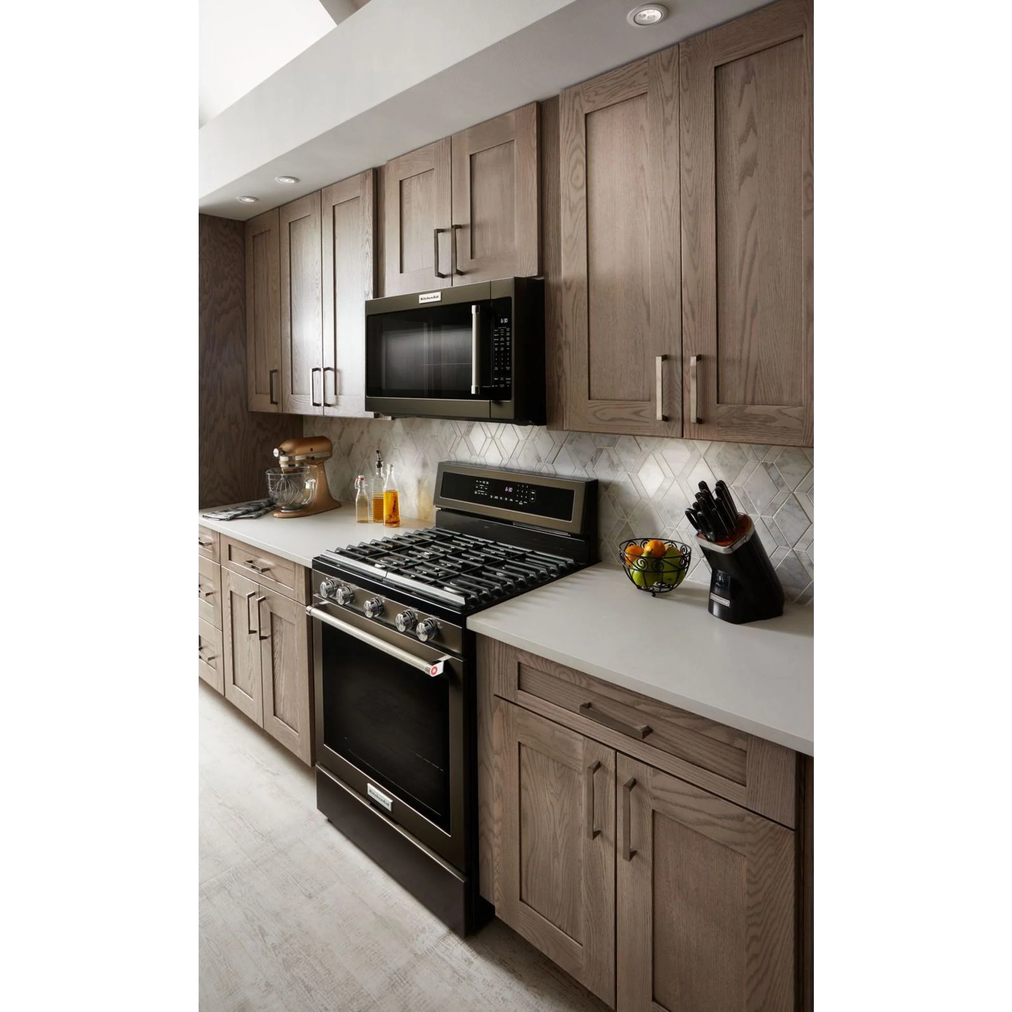 KitchenAid 30" 5-Burner Gas Convection Range - Black Stainless (KFGG500EBS) - Image 31
