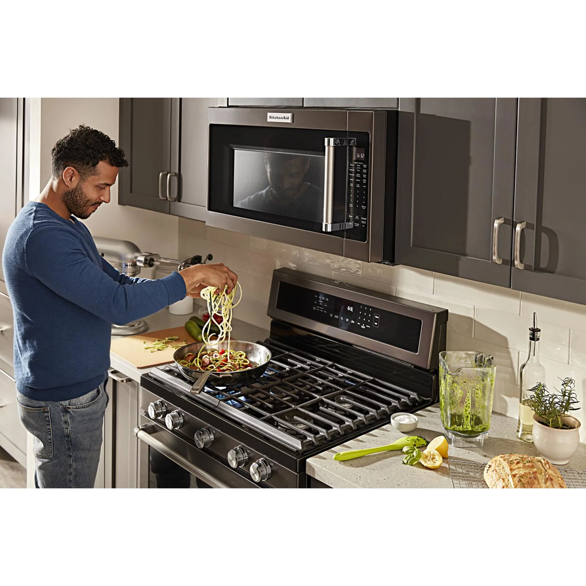 KitchenAid 30" 5-Burner Gas Convection Range - Black Stainless (KFGG500EBS) - Image 36