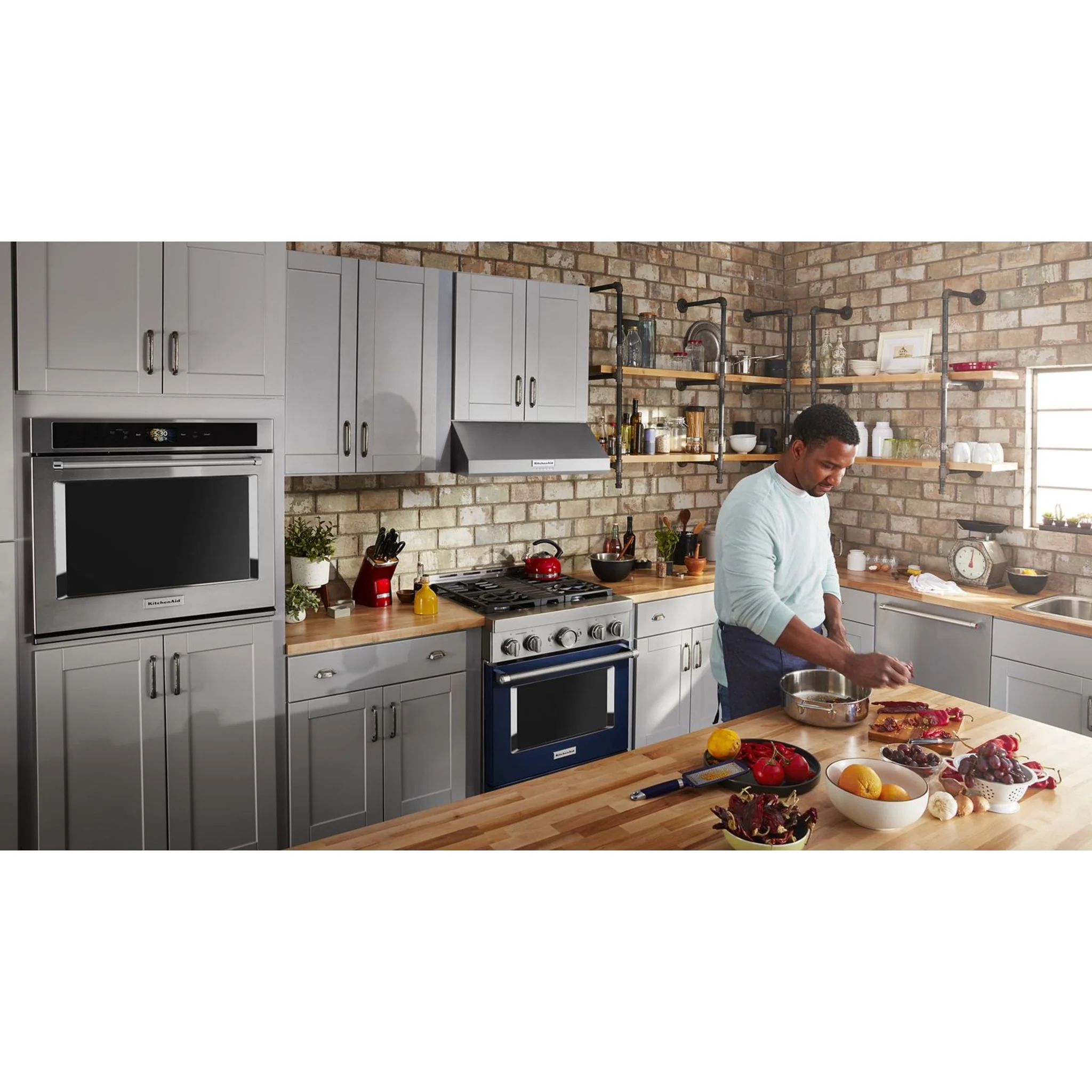 KitchenAid  30'' Smart Commercial-Style Gas Range with 4 Burners - Ink Blue (KFGC500JIB) - Image 45