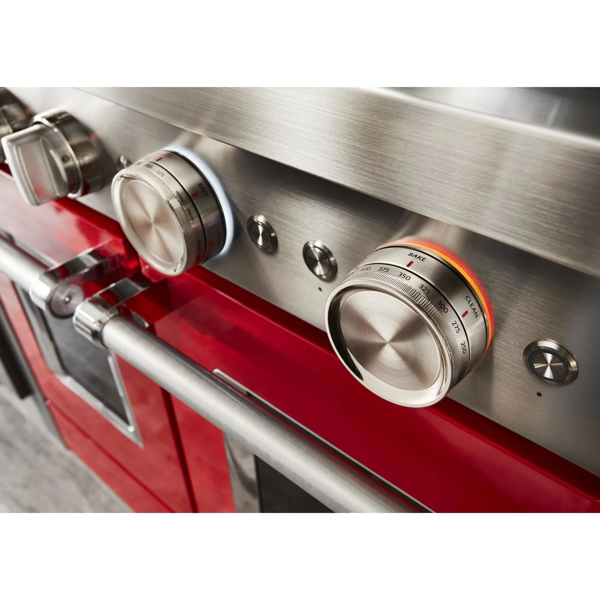 KitchenAid  48'' Smart Commercial-Style Gas Range with Griddle - Passion Red (KFGC558JPA) - Image 38