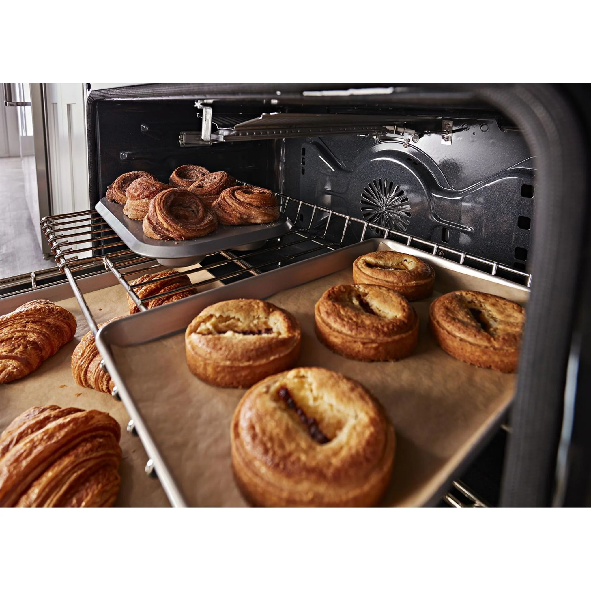 KitchenAid  36'' Smart Commercial-Style Gas Range with 6 Burners - Avocado Cream - Passion Red (KFGC506JAV) - Image 25