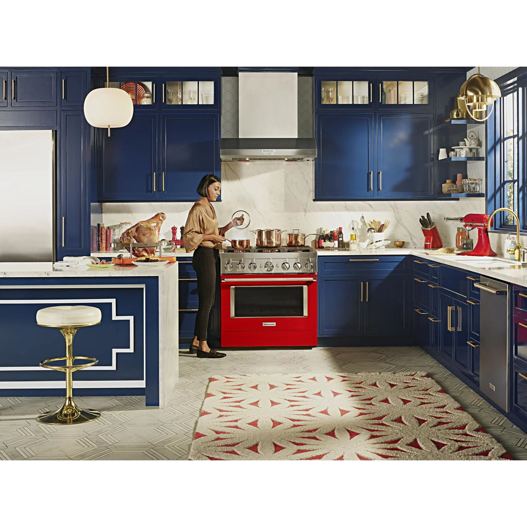 KitchenAid  36'' Smart Commercial-Style Gas Range with 6 Burners - Passion Red (KFGC506JPA) - Image 61