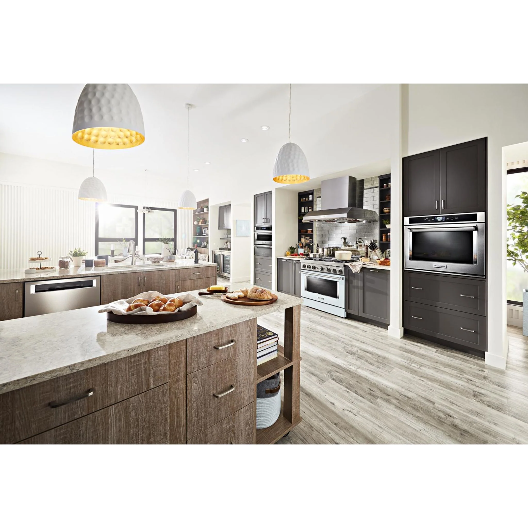 KitchenAid  36'' Smart Commercial-Style Gas Range with 6 Burners - Misty Blue (KFGC506JMB) - Image 34