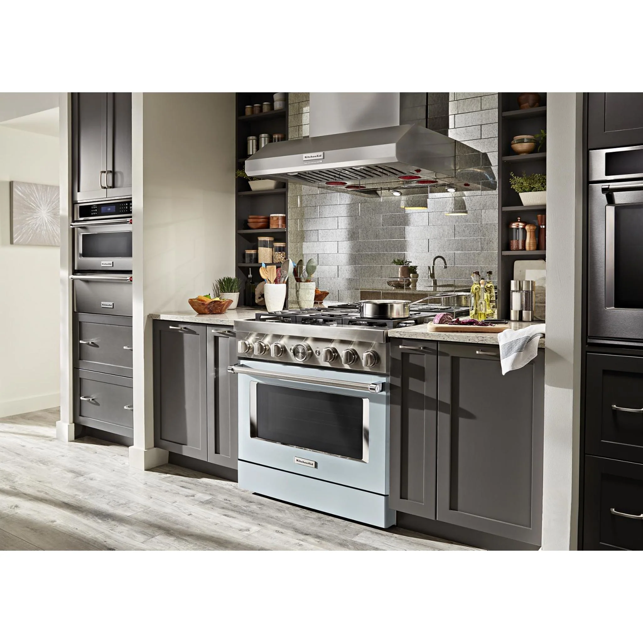 KitchenAid  36'' Smart Commercial-Style Gas Range with 6 Burners - Misty Blue (KFGC506JMB) - Image 51