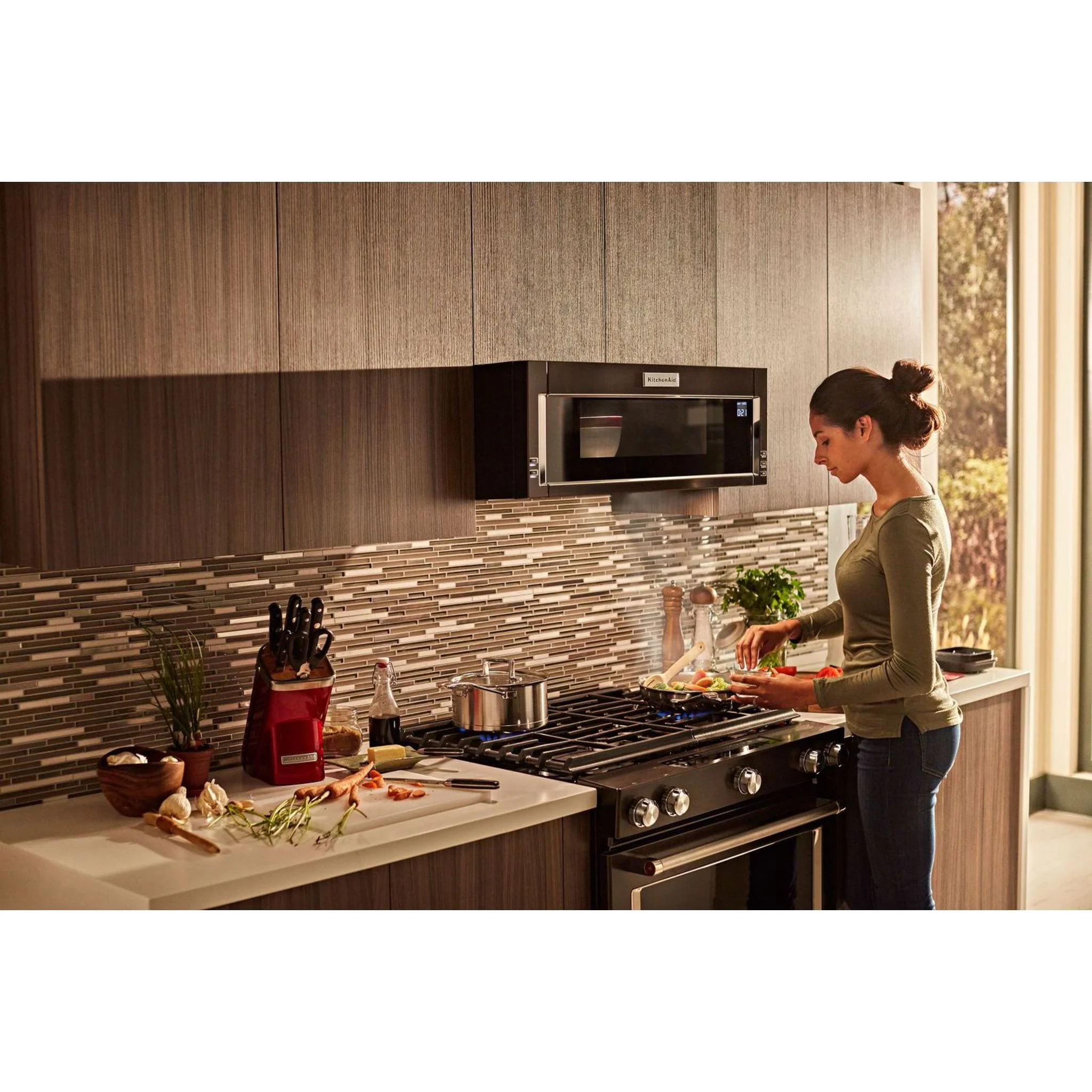 KitchenAid 30" 5-Burner Gas Slide-In Convection Range - Black Stainless (KSGG700EBS) - Image 13