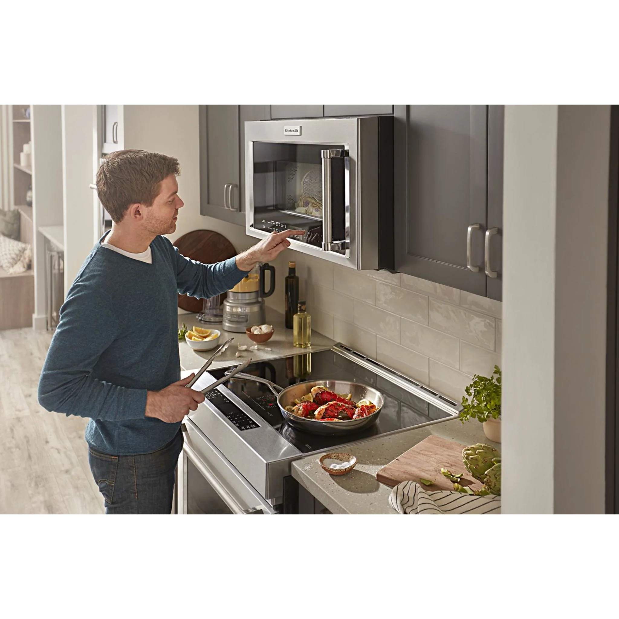 KitchenAid  30" 4-Element Induction Convection Front Control Range with Baking Drawer (KSIB900ESS) - Image 28