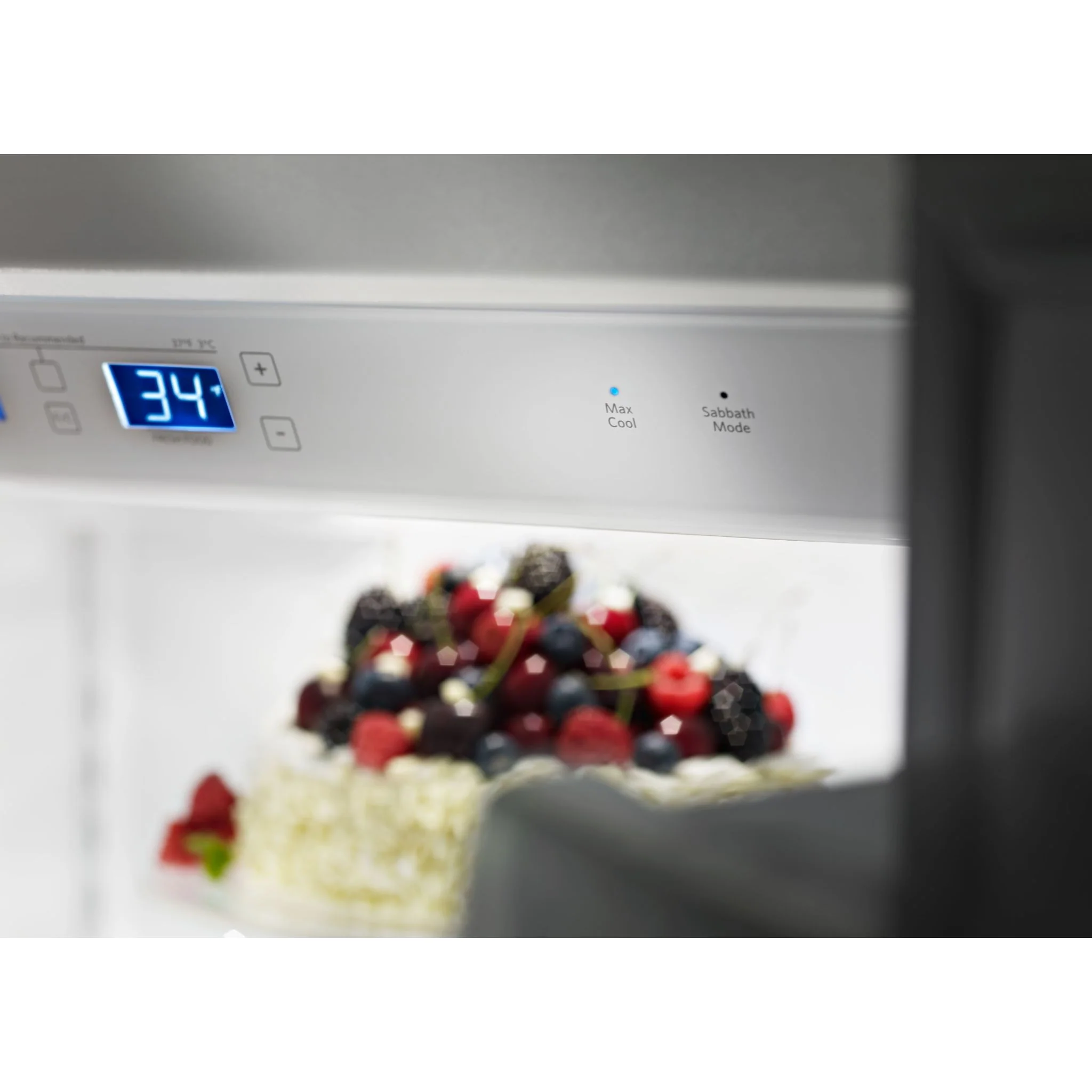 KitchenAid 29.5 cu. ft 48" Width Built-In Side by Side Refrigerator (KBSD618ESS) - Image 5