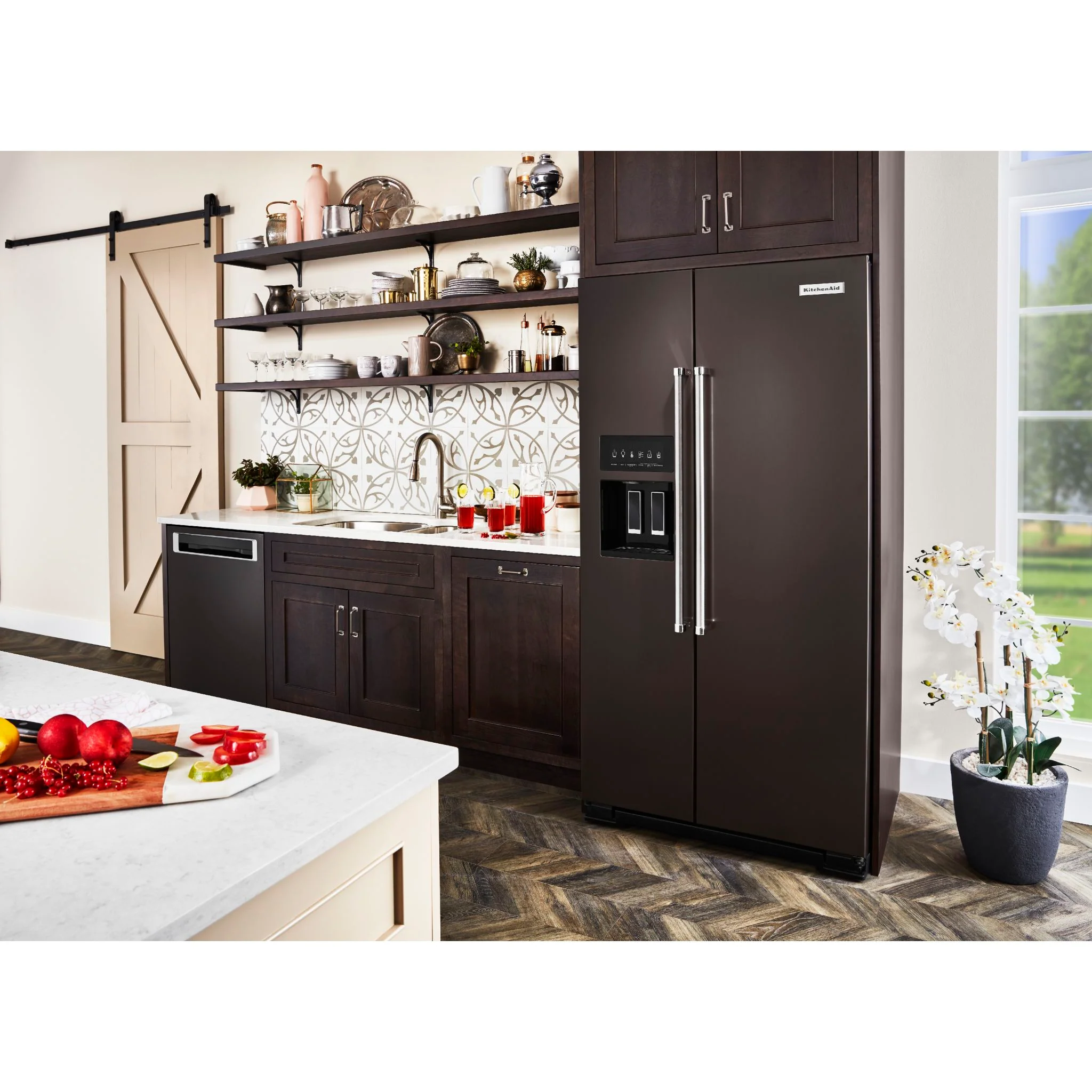 KitchenAid  22.6 cu.. ft. Counter-Depth Side-by-Side Refrigerator with Exterior Ice and Water - Black Stainless (KRSC703HBS) - Image 18